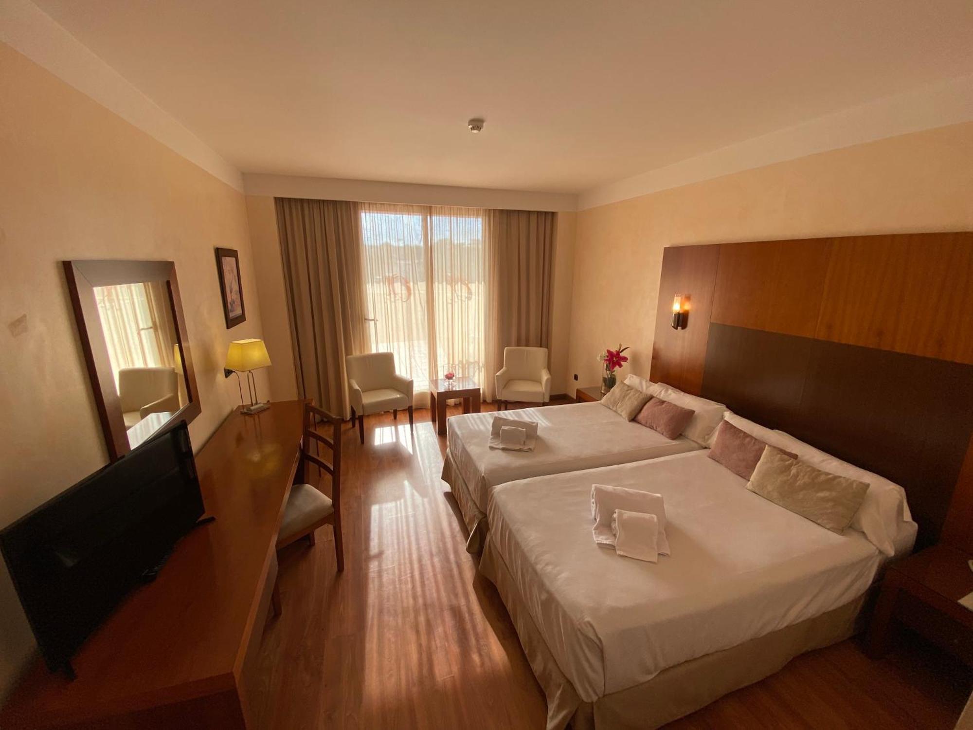 Hotel Montera Plaza