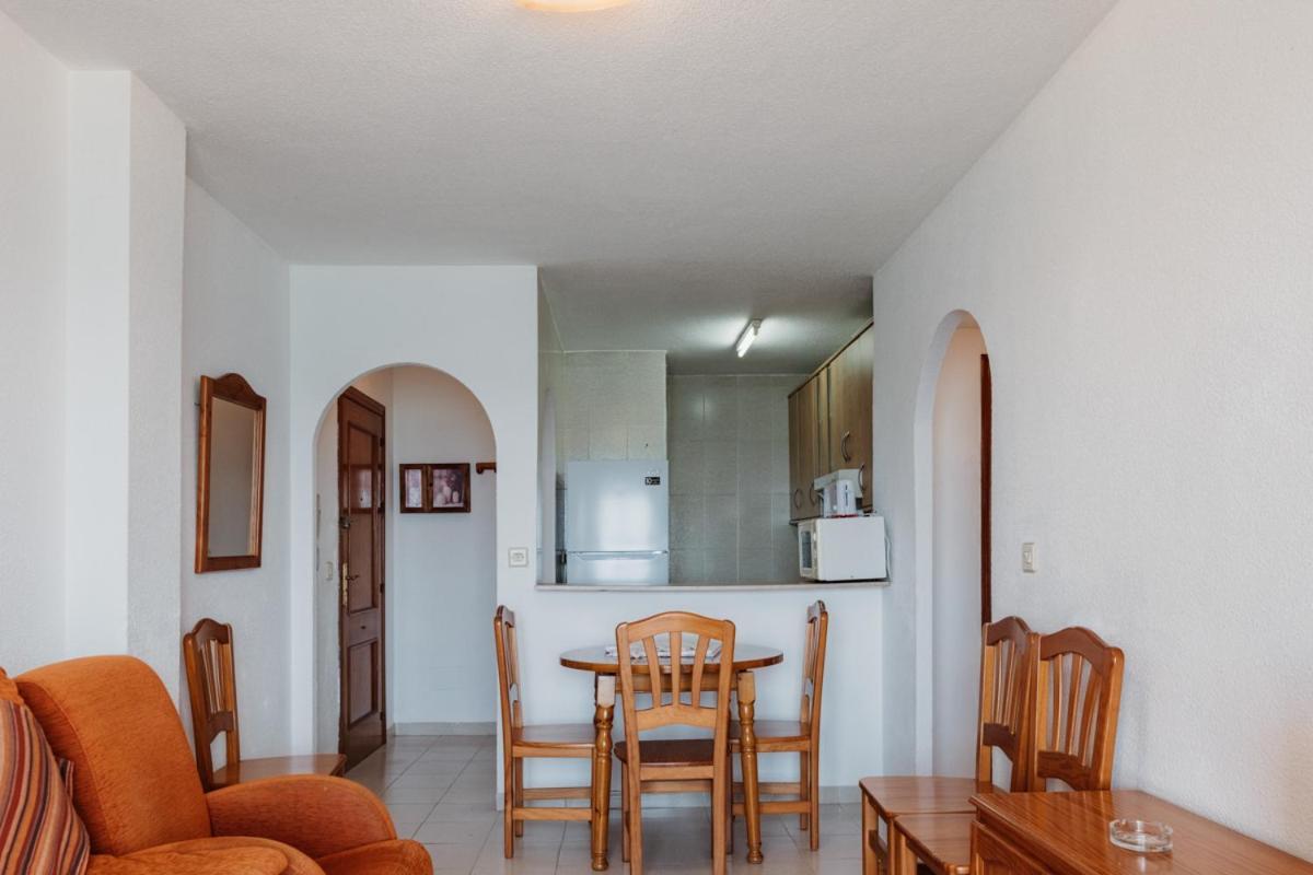 Apartment Turisticos Hawaii 4-5 *