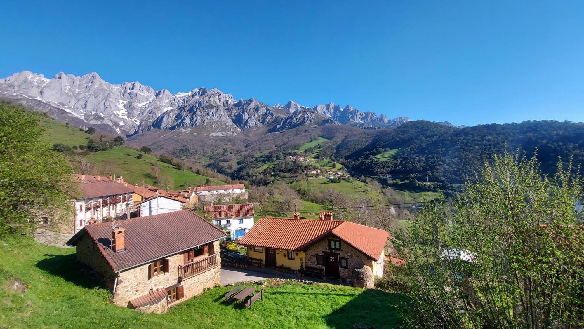 Rurales Picos De Redo Apartment