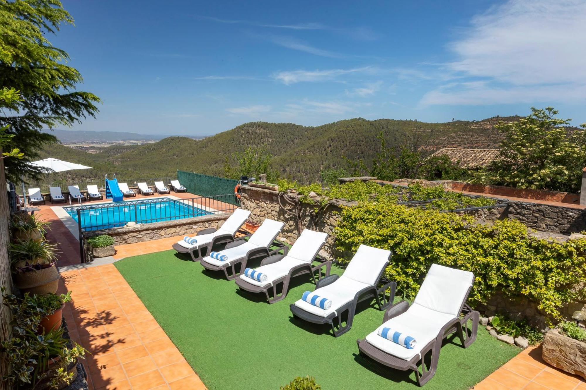 21 Sleeps Private Pool & Bbq Near Barcelona * Rocafort (Catalonia)