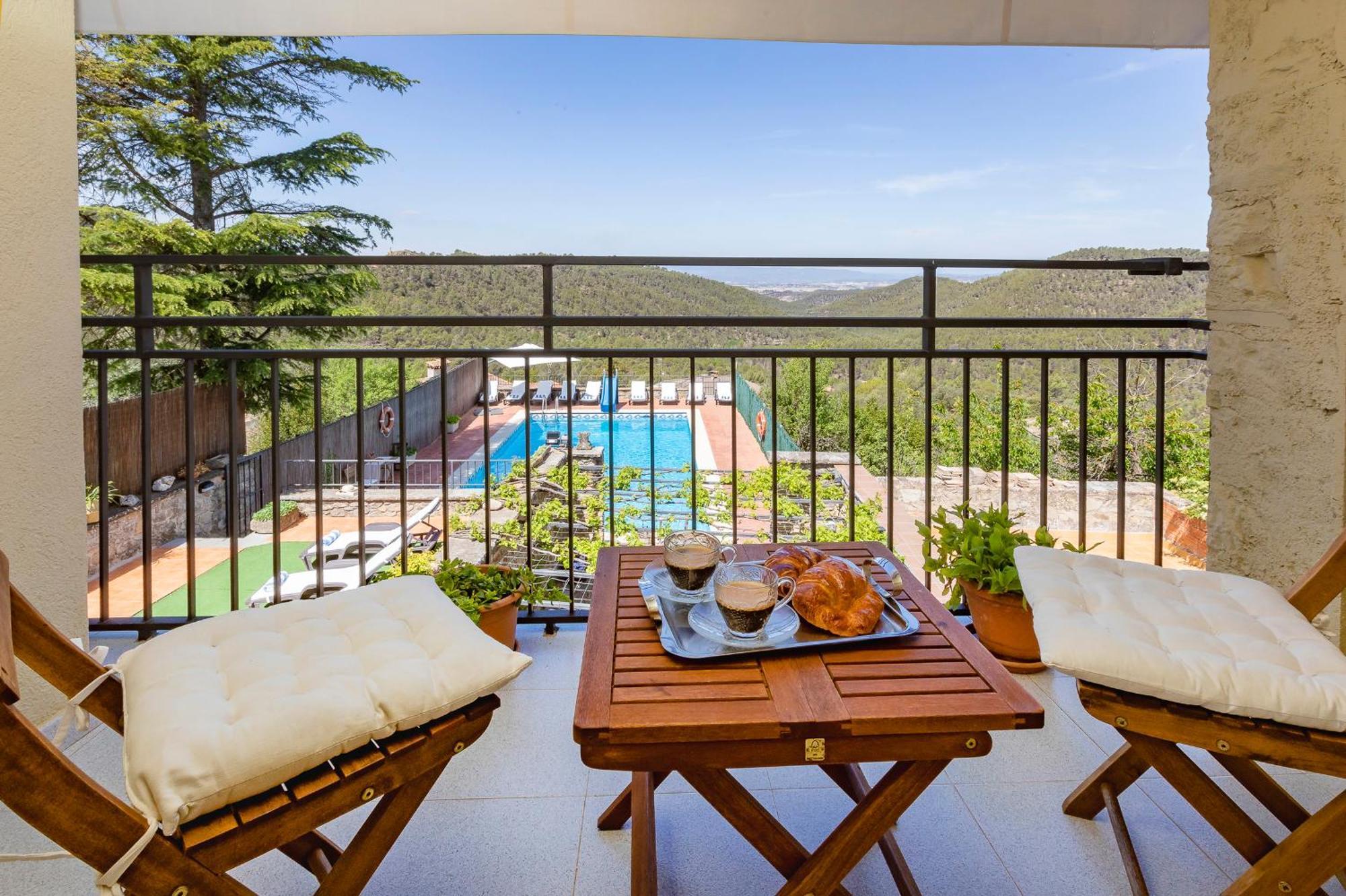Villa 21 Sleeps Private Pool & Bbq Near Barcelona *
