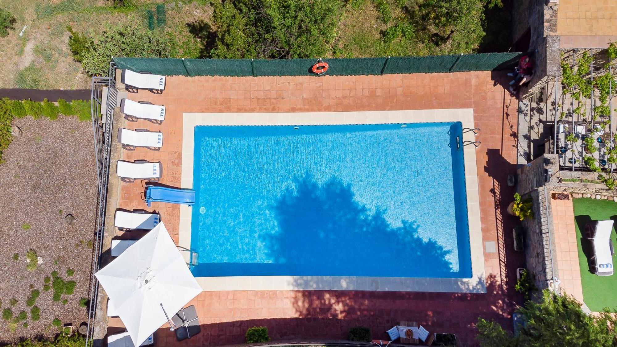 Villa 21 Sleeps Private Pool & Bbq Near Barcelona