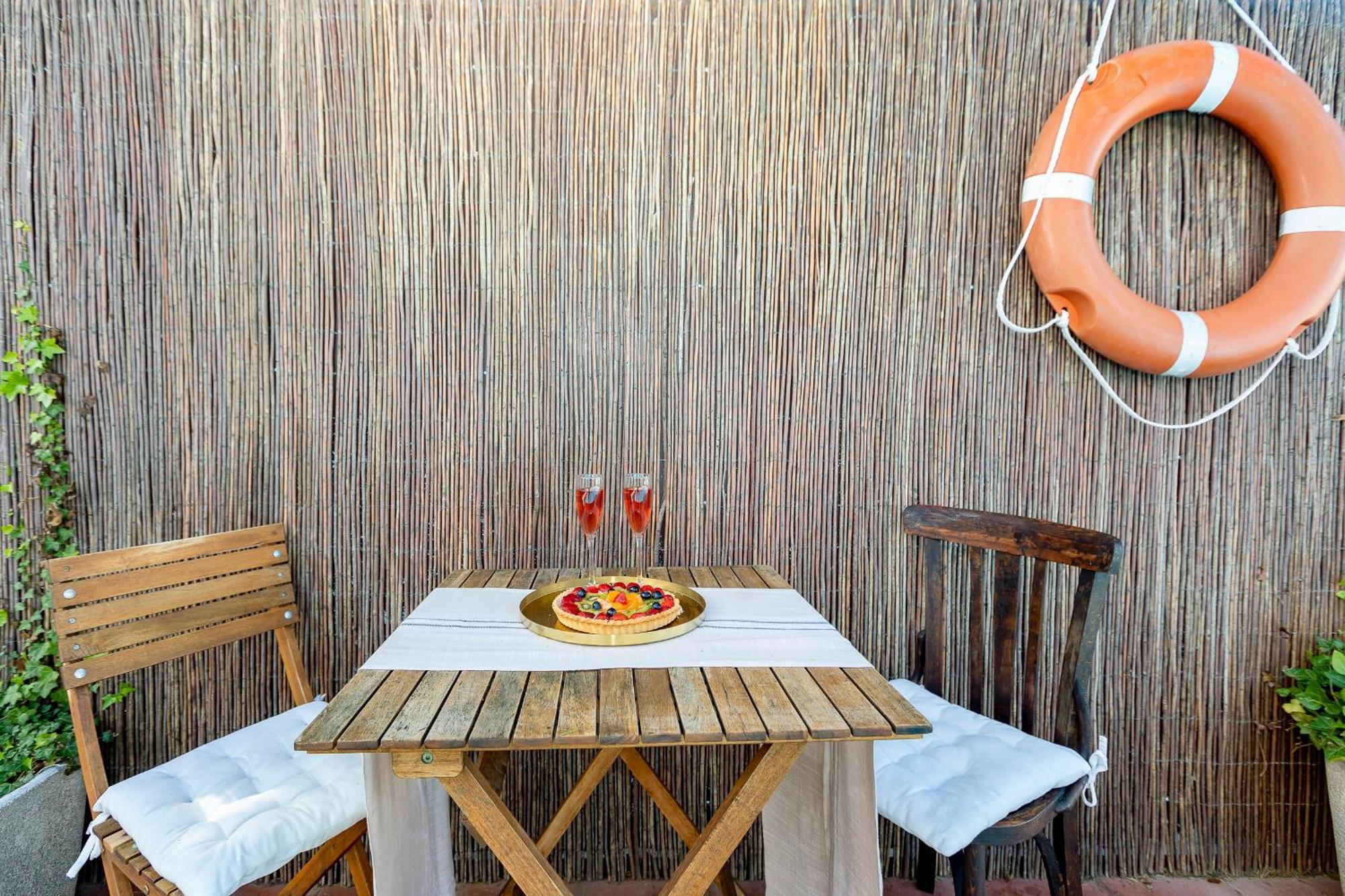 Villa 21 Sleeps Private Pool & Bbq Near Barcelona
