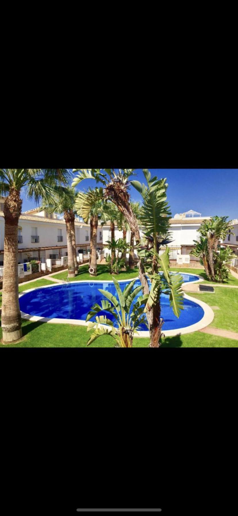Encantadora Casa Con Piscina A 5 Min Playa Wifi Сasa de vacaciones