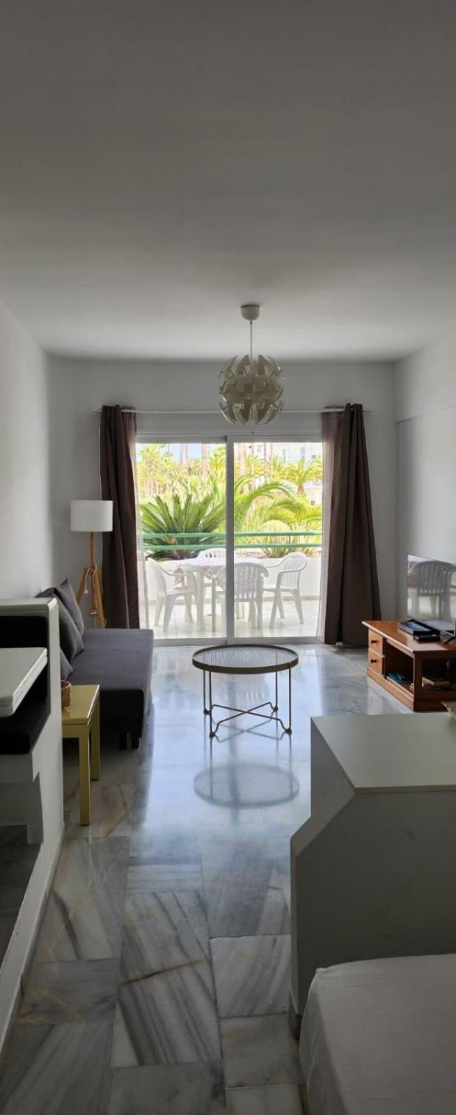Estudio - La Caleta *