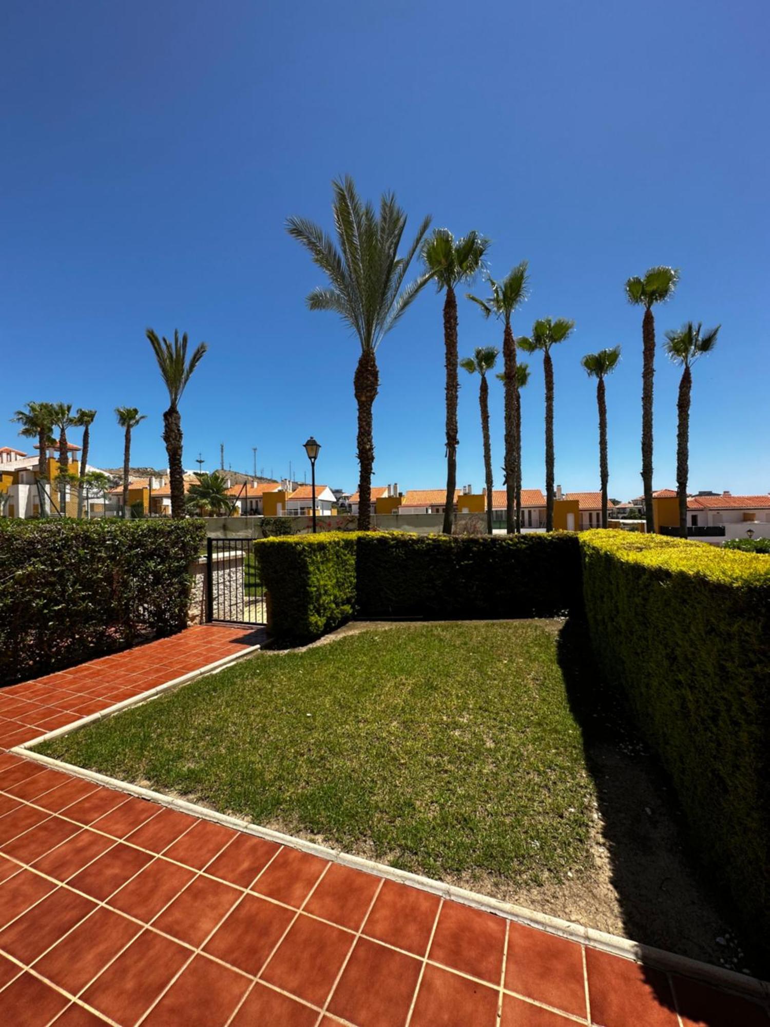 Salinas De Apartment *