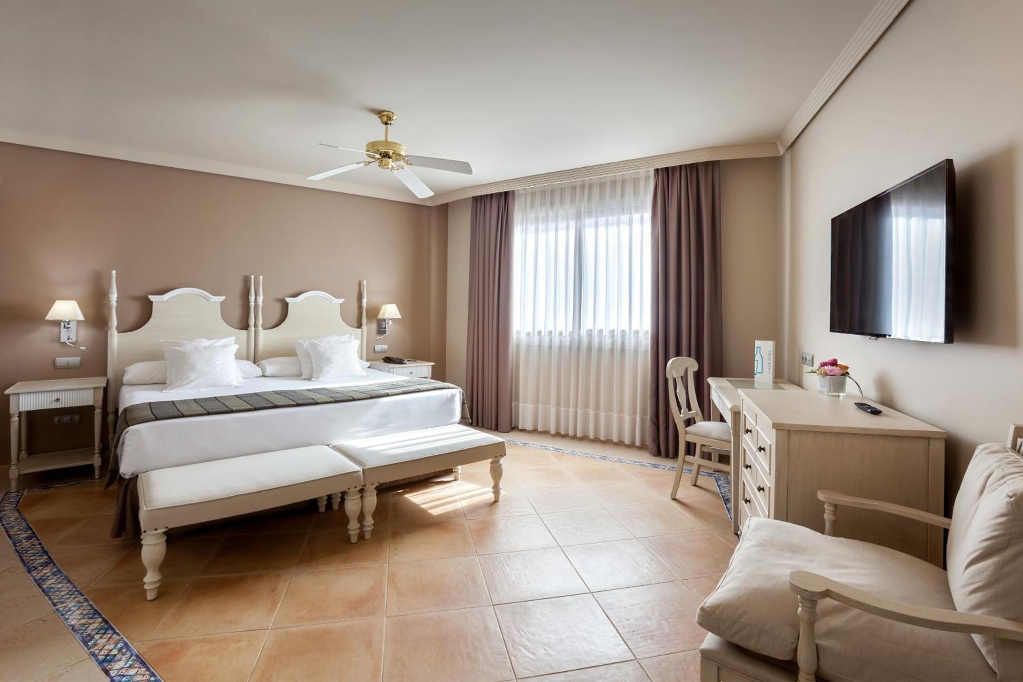 Hotel Barceló 4*