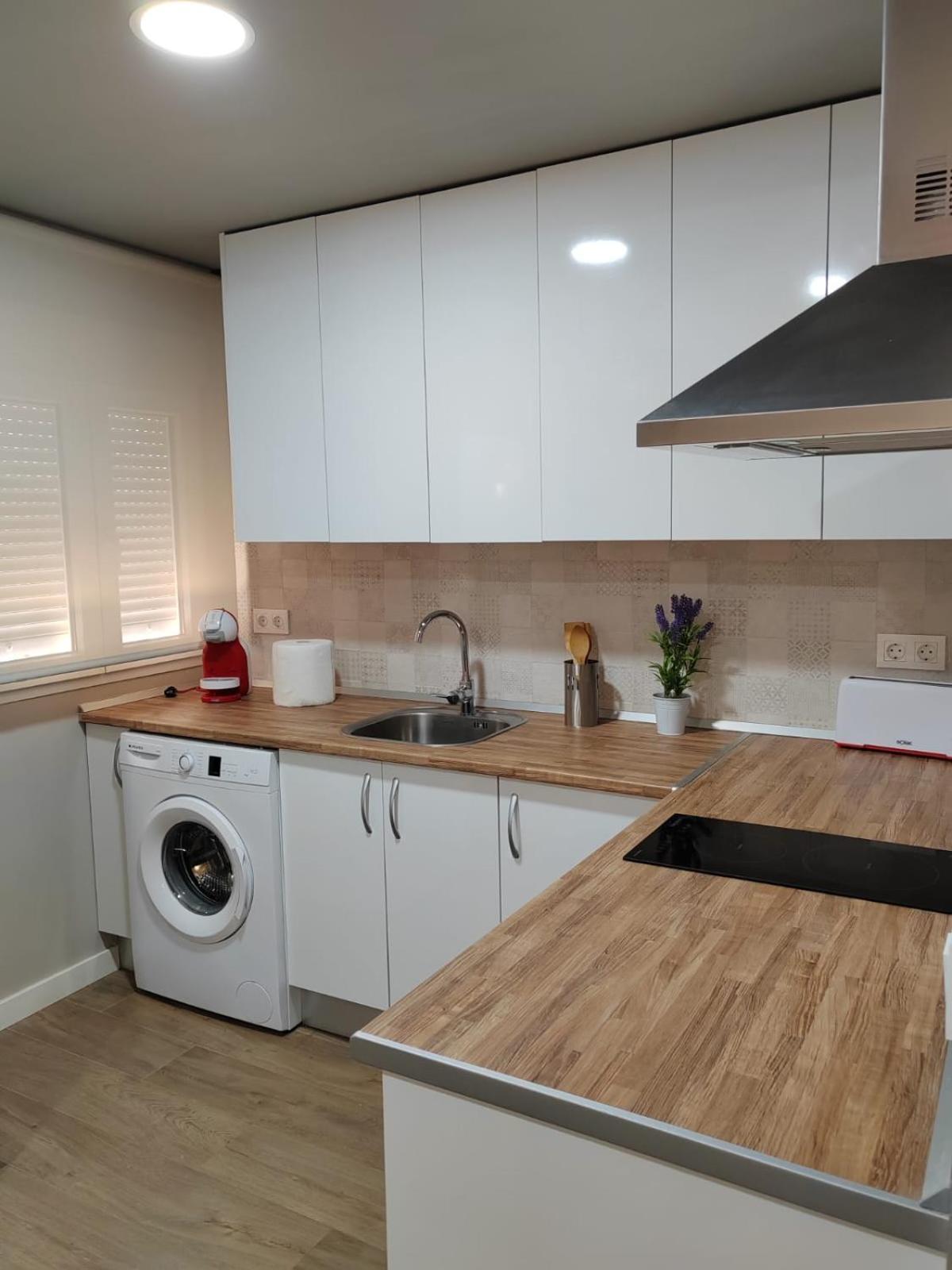 Urbanlux Recinto Ferial Apartment