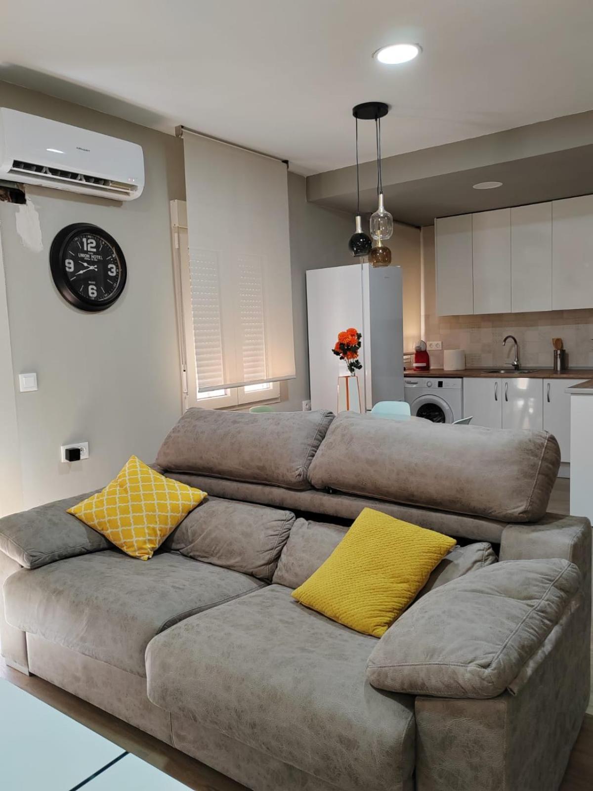 Urbanlux Recinto Ferial Apartment