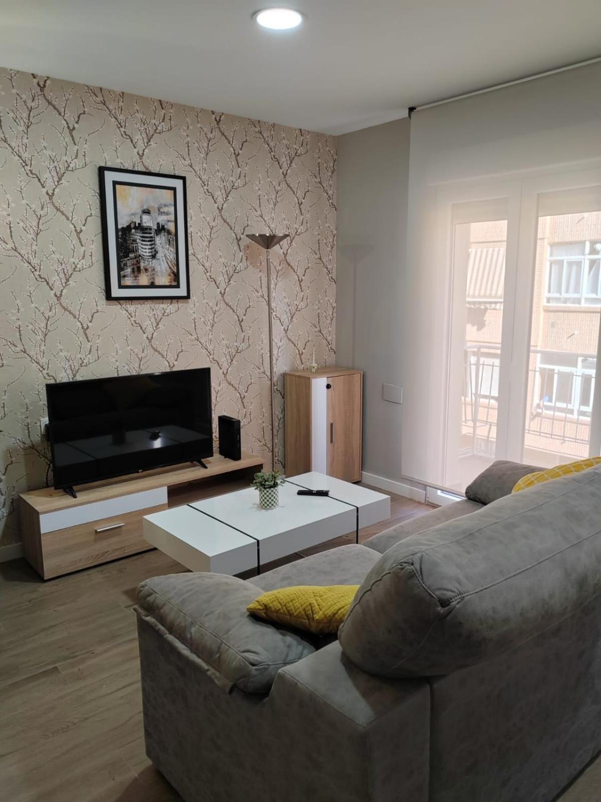 Apartment Urbanlux Recinto Ferial *