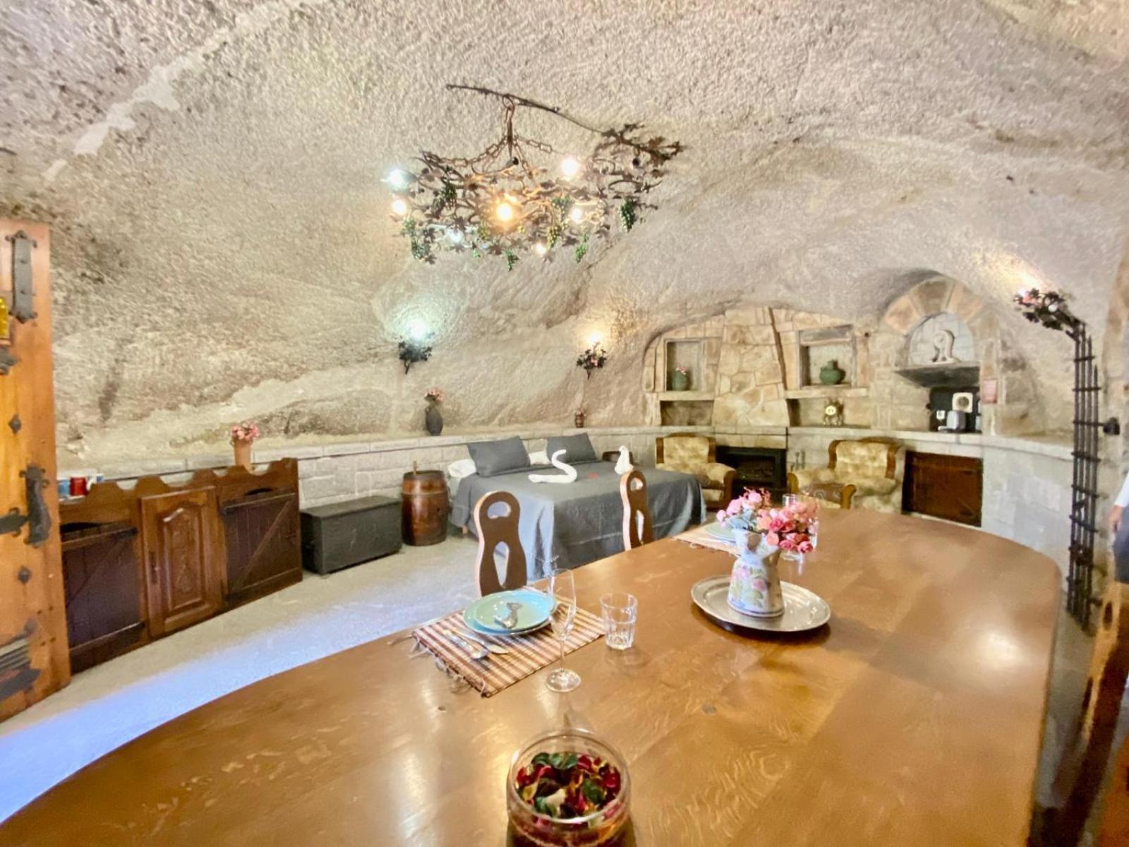 Cueva Romantica - Jacuzzi Apartamento La Cabrera