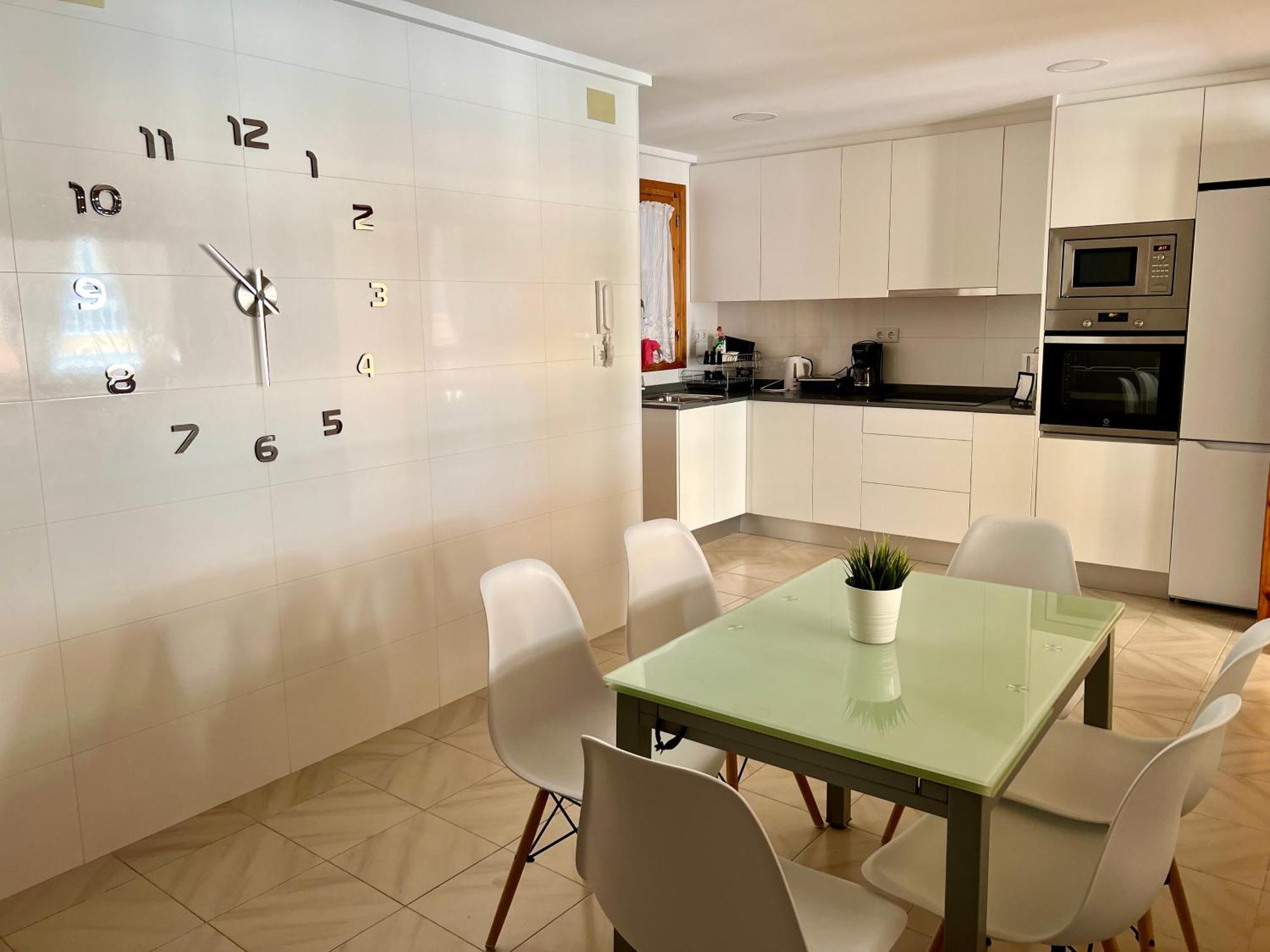 Apartamento Frente Al Mar En *