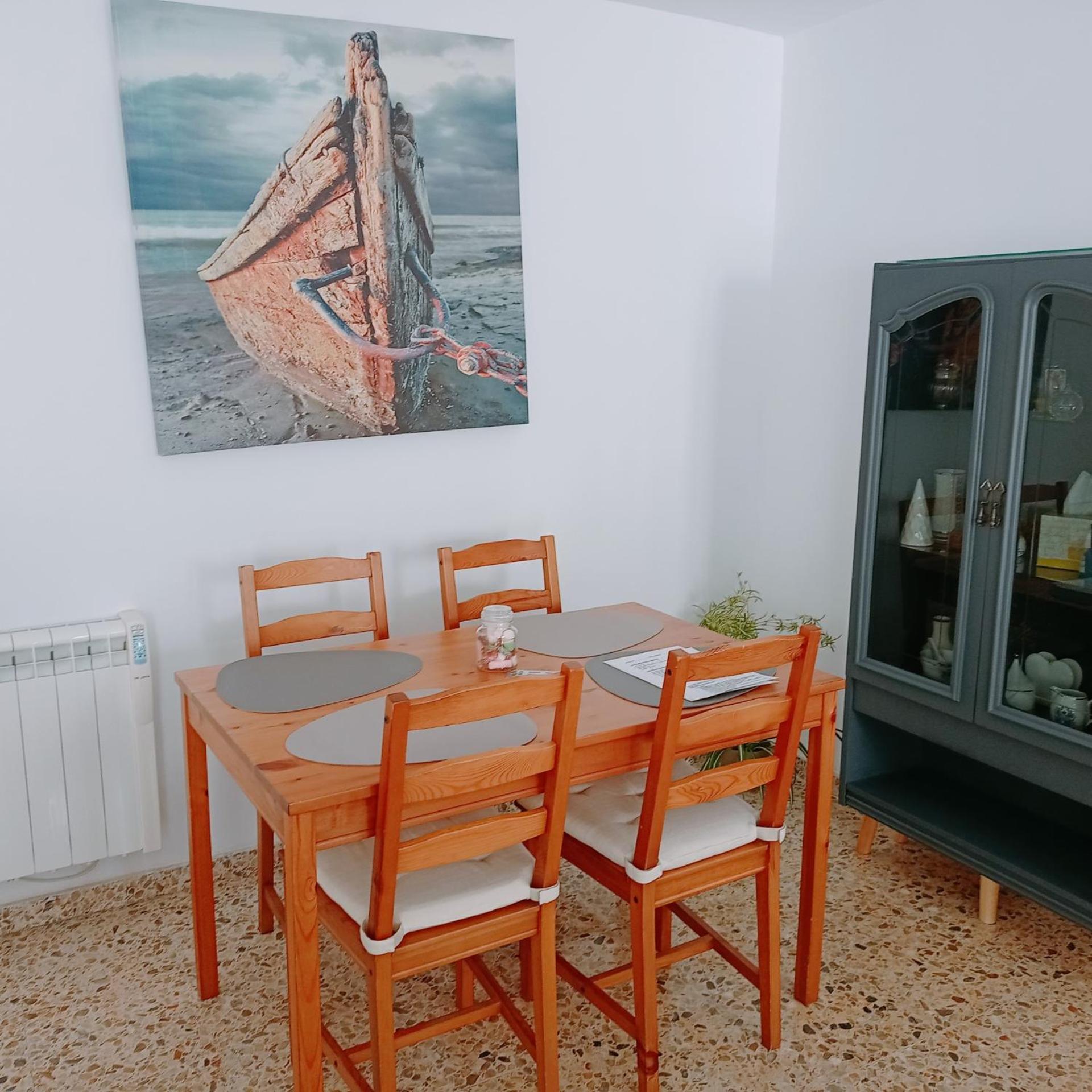 R Y C Apartment *