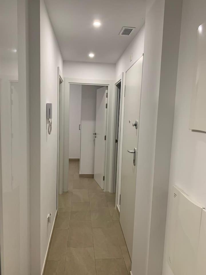 Apartamento Primera Linea De Playa Con Piscina
