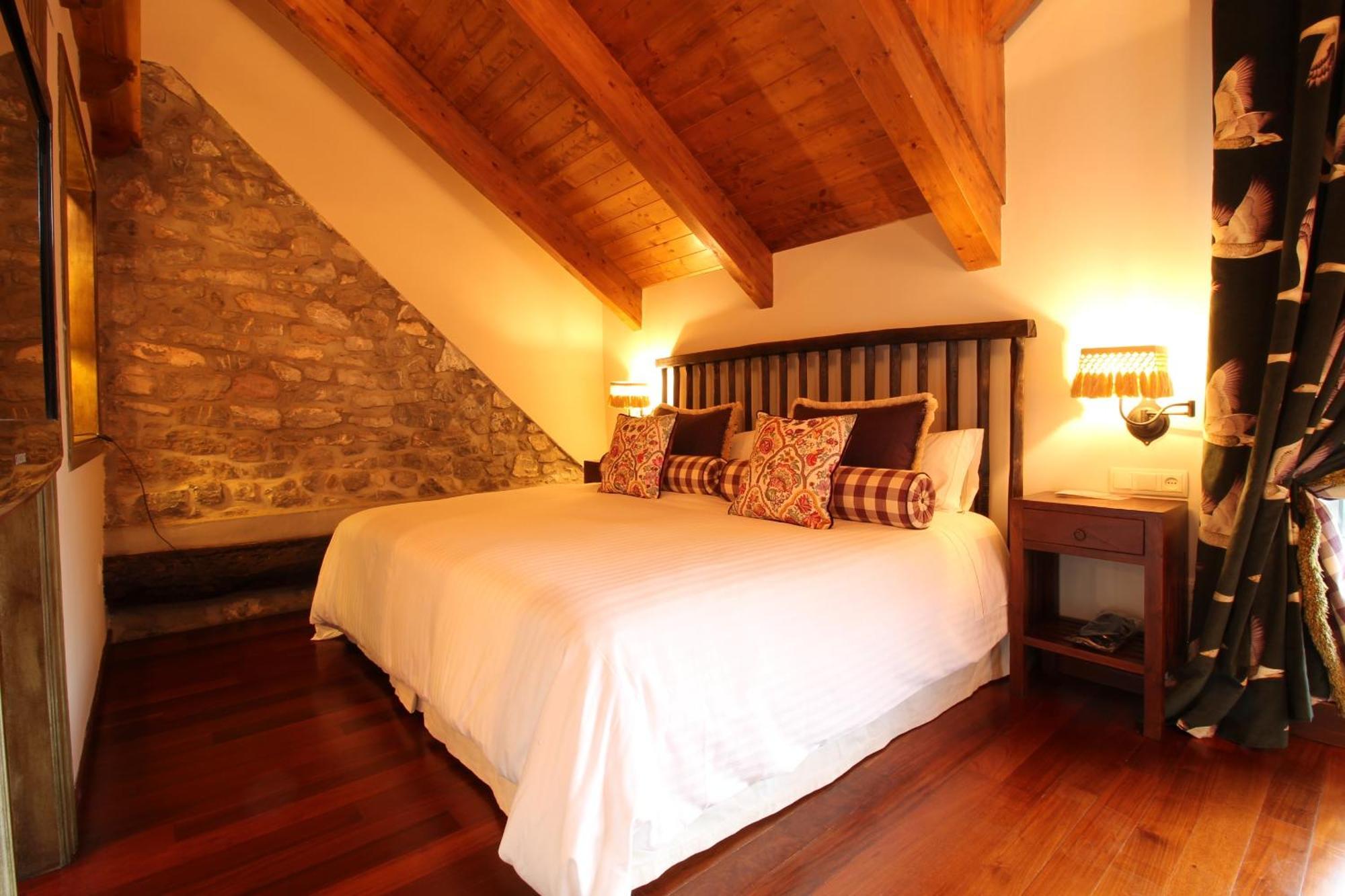 Abadia Del Pirineo Hotel 4*