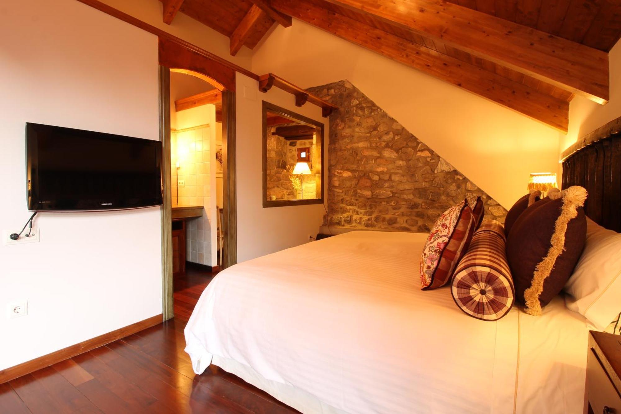 Abadia Del Pirineo Hotel