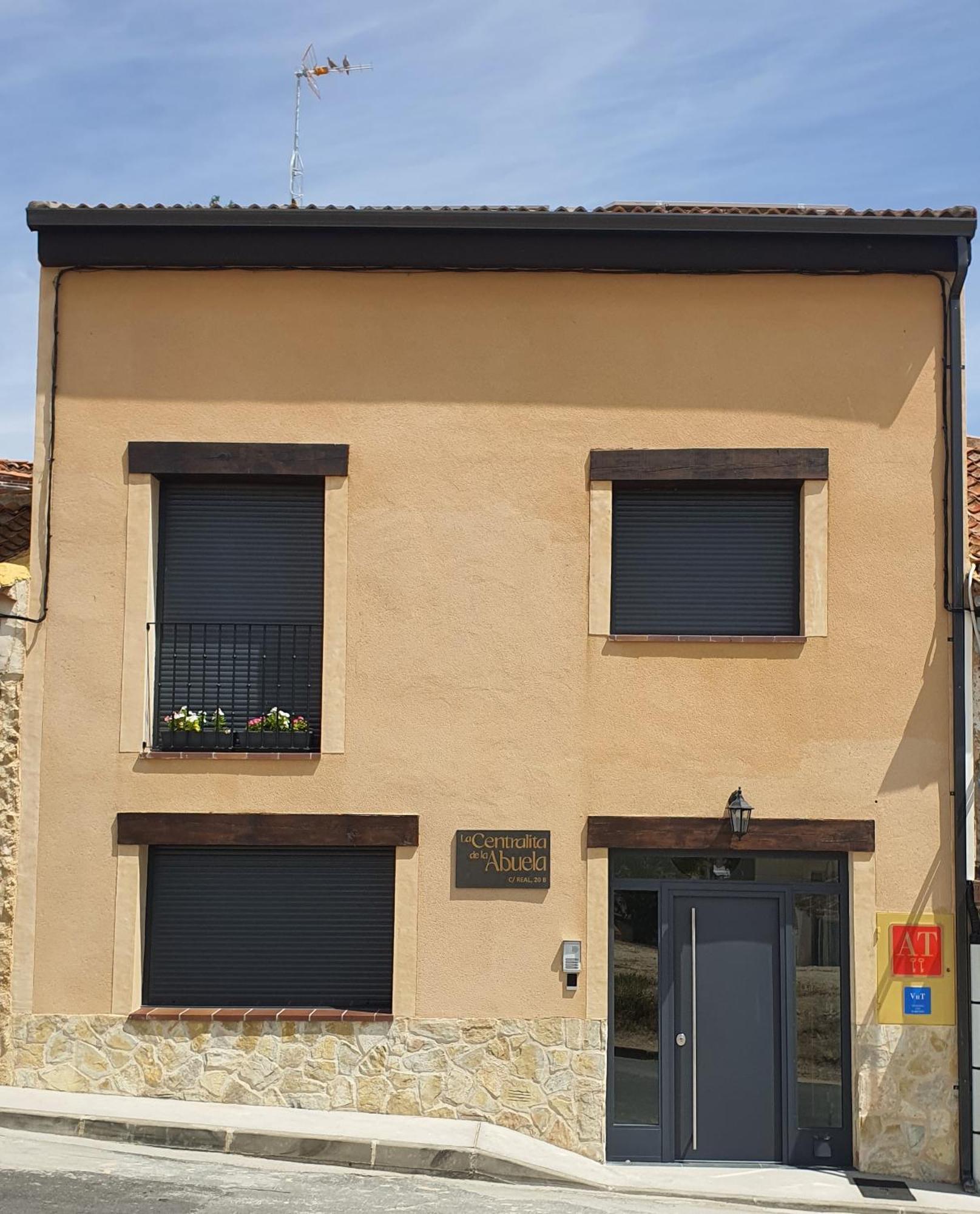 Apartamento La Centralita De La Abuela Segovia
