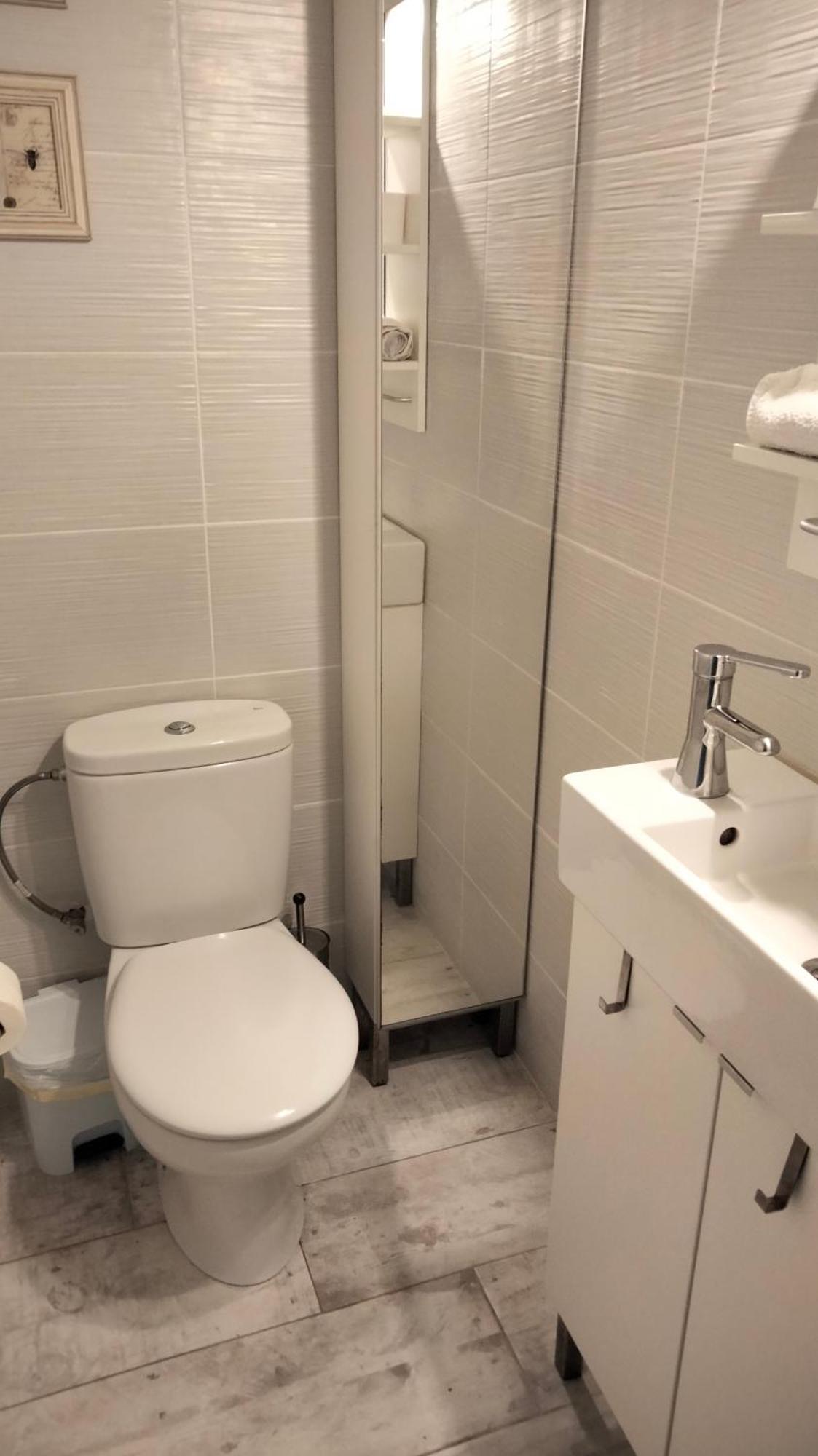 Beachfront With Private Parking Apartamento *