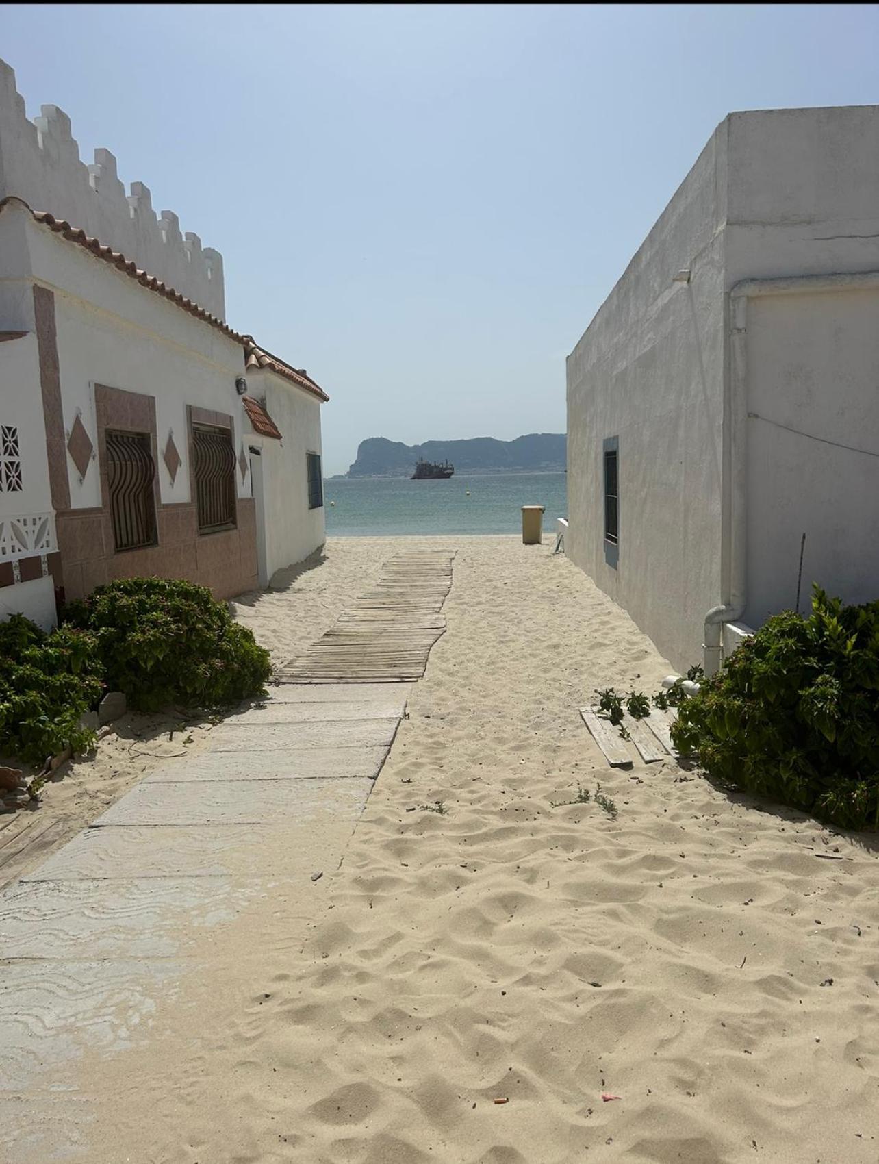 Apartamento Pie Playa Apartamento Algeciras