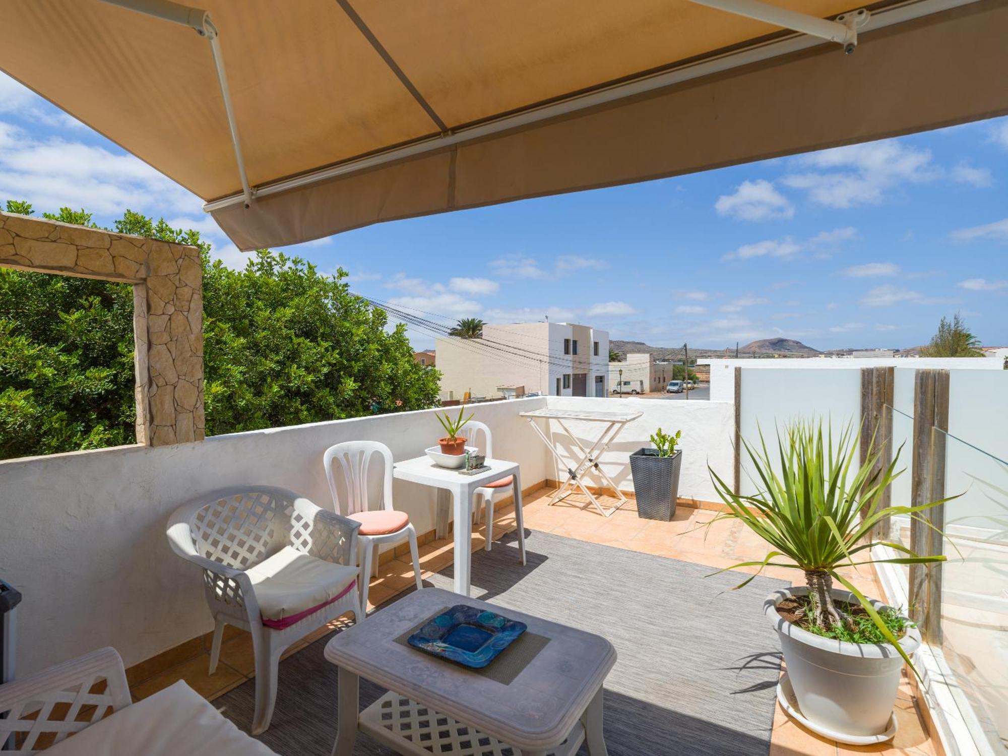 Solo Adultos, Tuneras Country house *