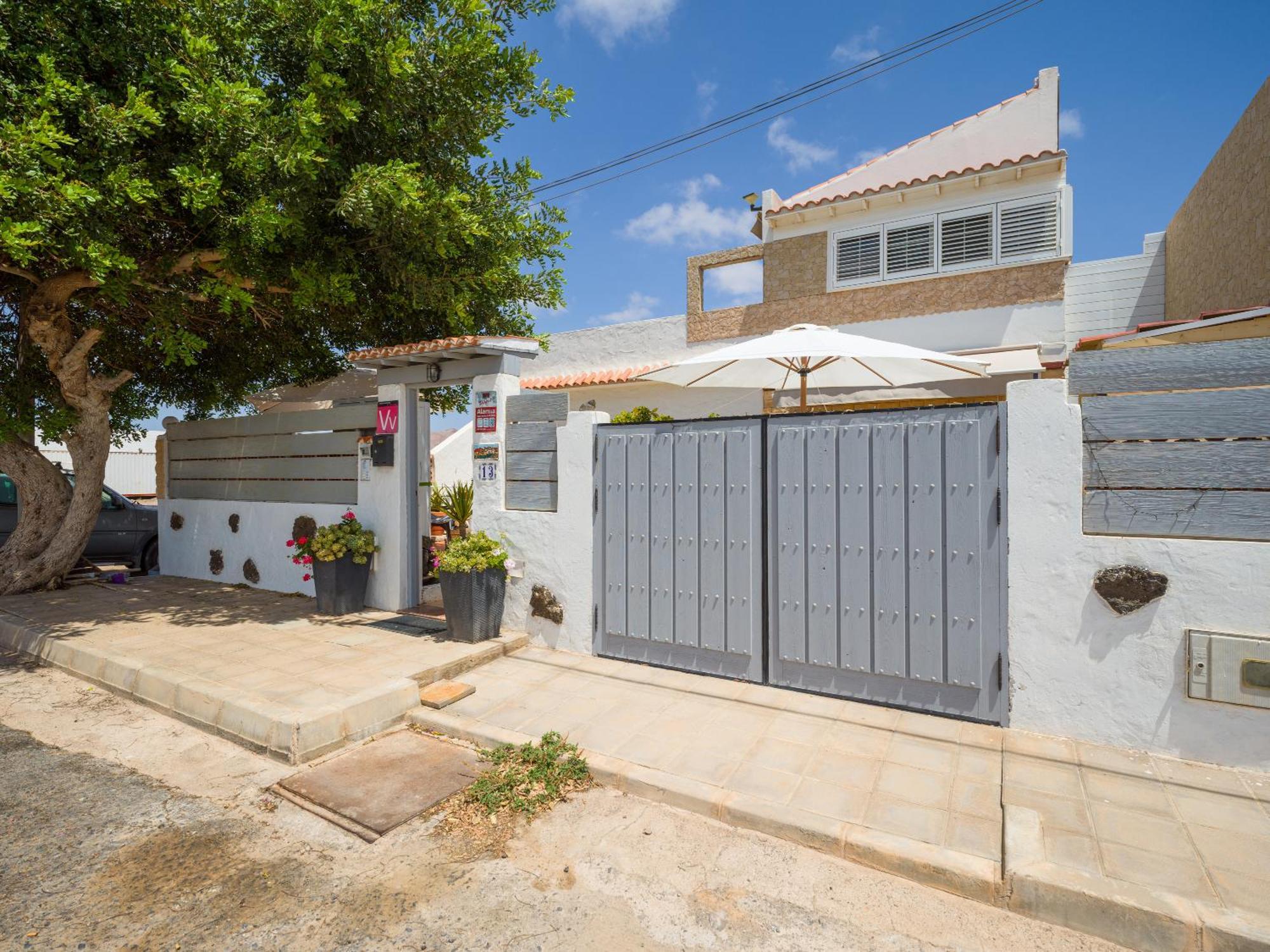 Solo Adultos, Tuneras Country house *