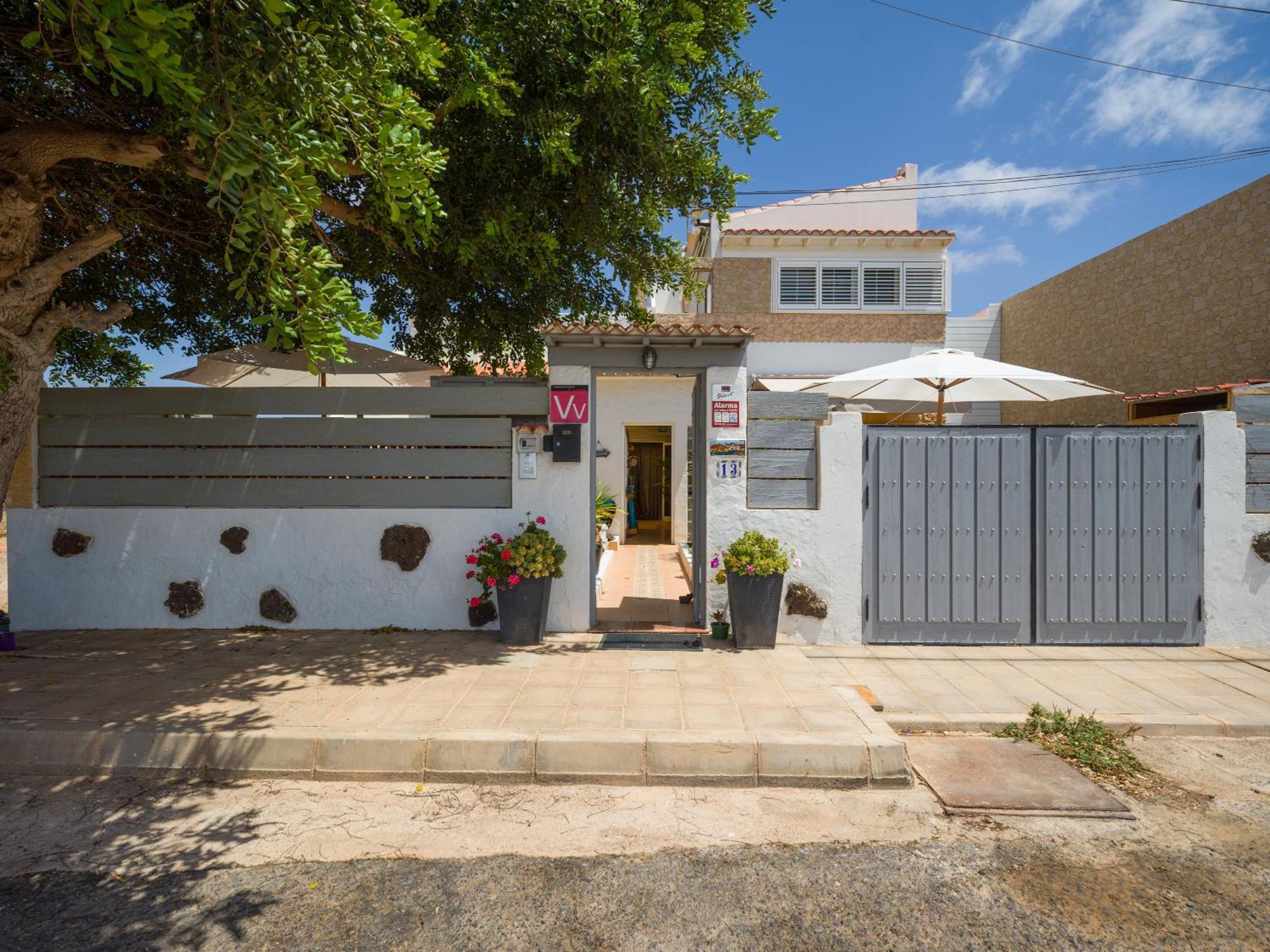 Country house Solo Adultos, Tuneras La Oliva
