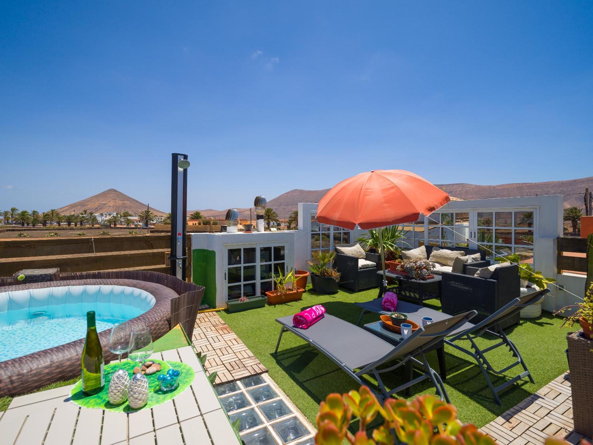 Solo Adultos, Tuneras Country house