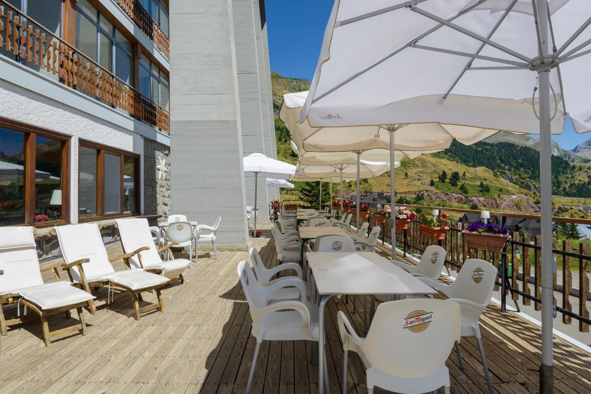 Hotel Edelweiss 3*