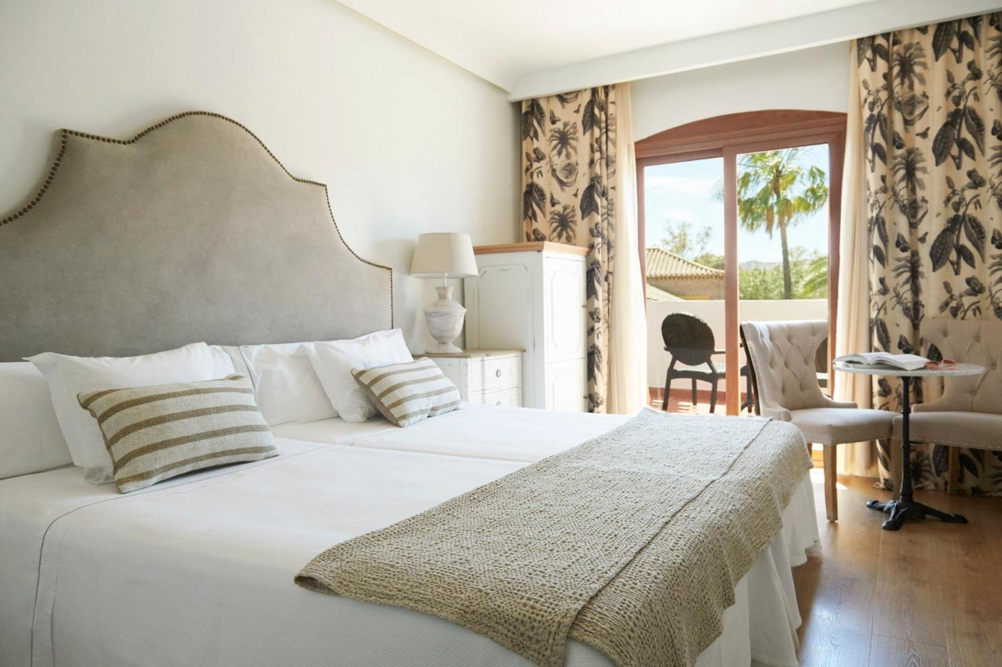 B Bou La Viñuela&spa Hotel Viñuela