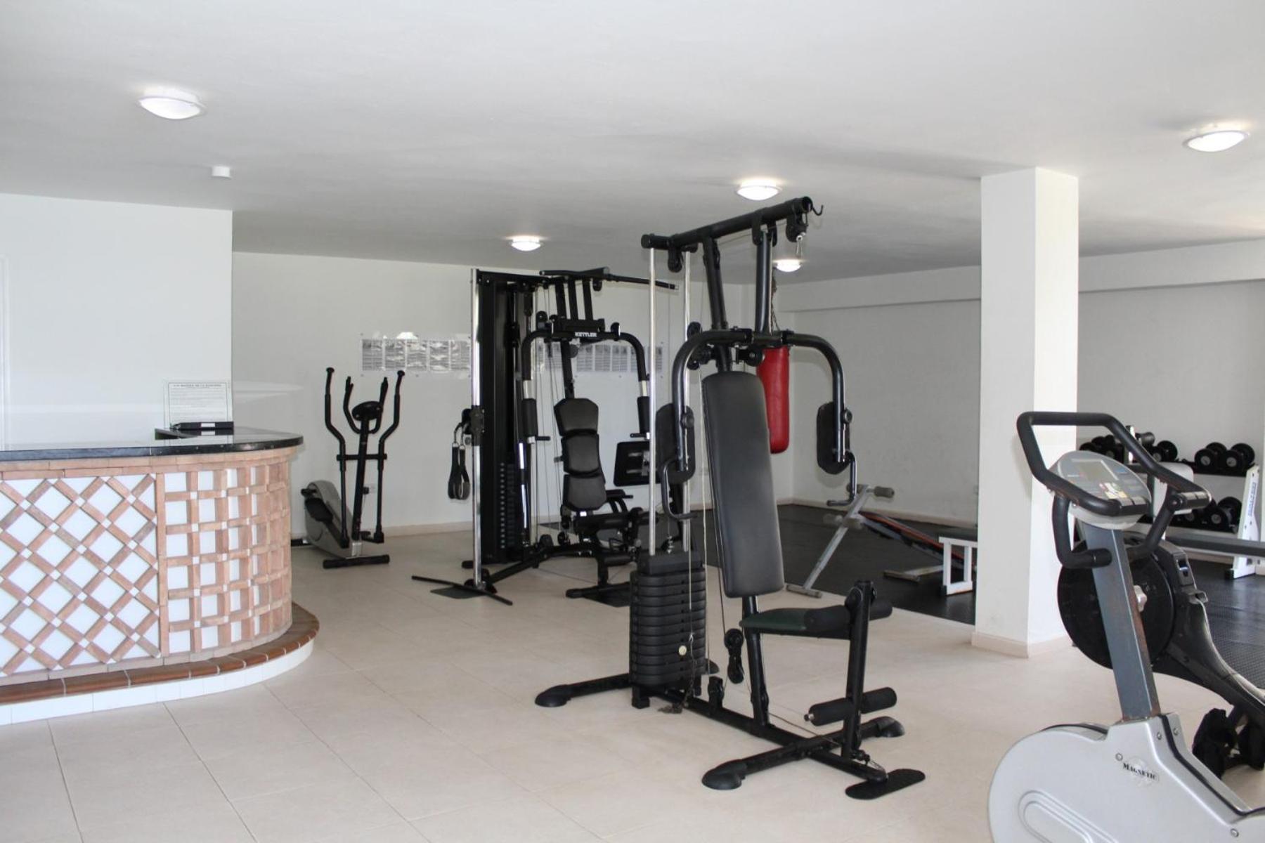 2066-apt 2 Bedrooms On Beach, Tenis, Gym, Pool Apartment Manilva