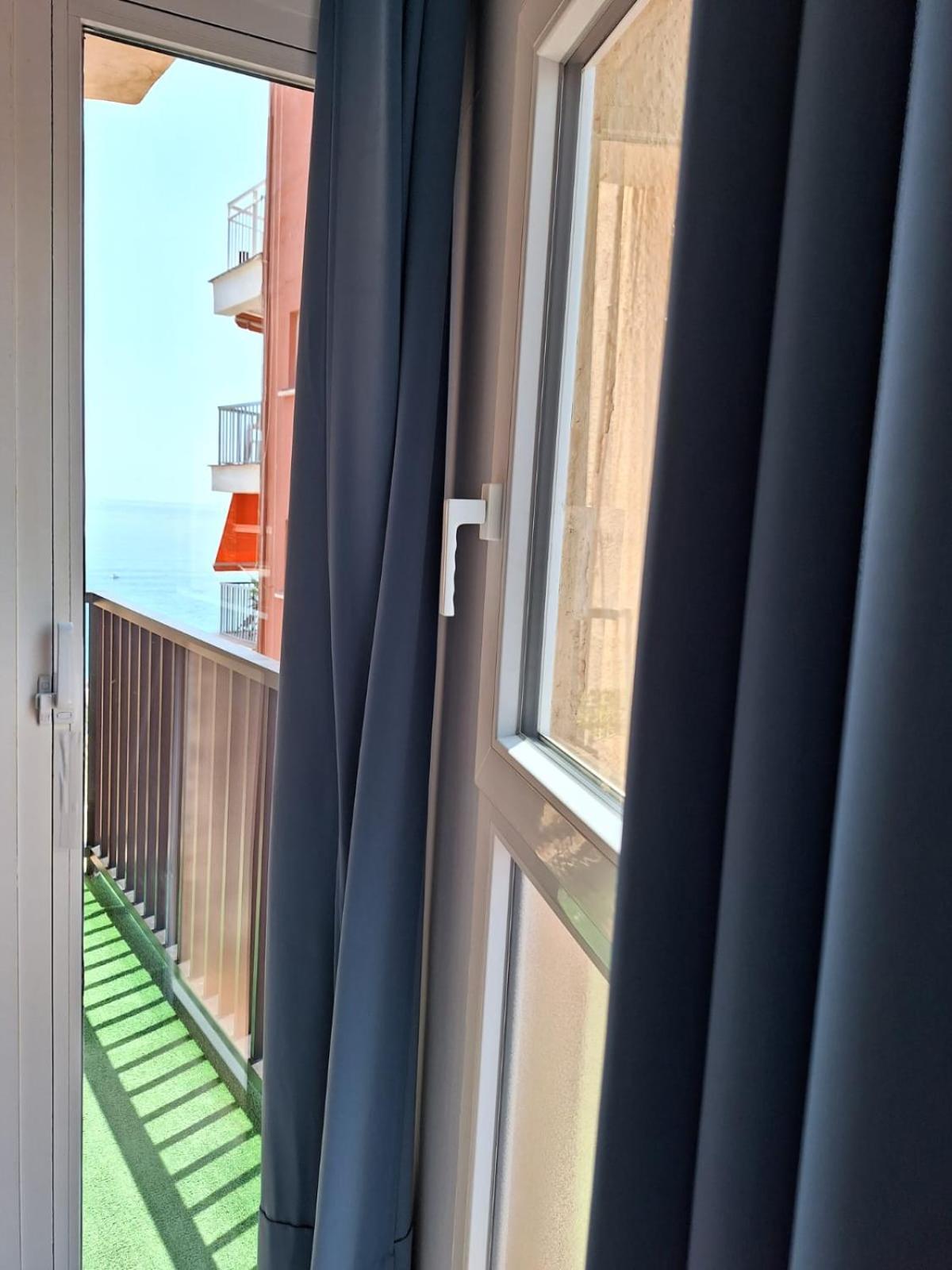 Paseo Maritimo Apartamento *