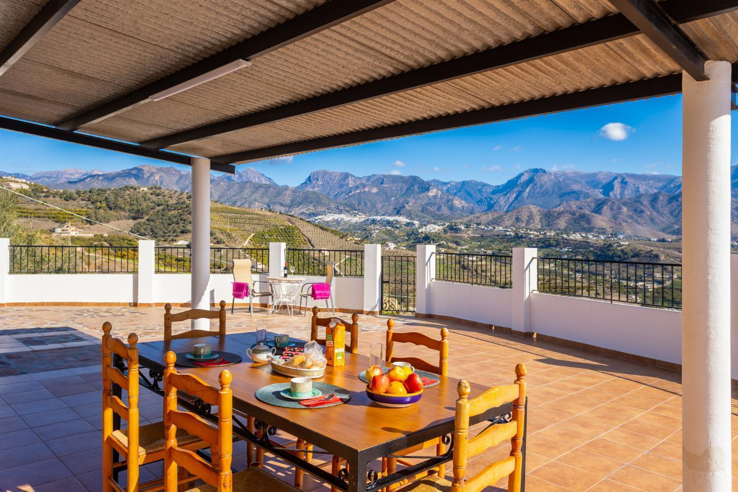 Alegria Villa *