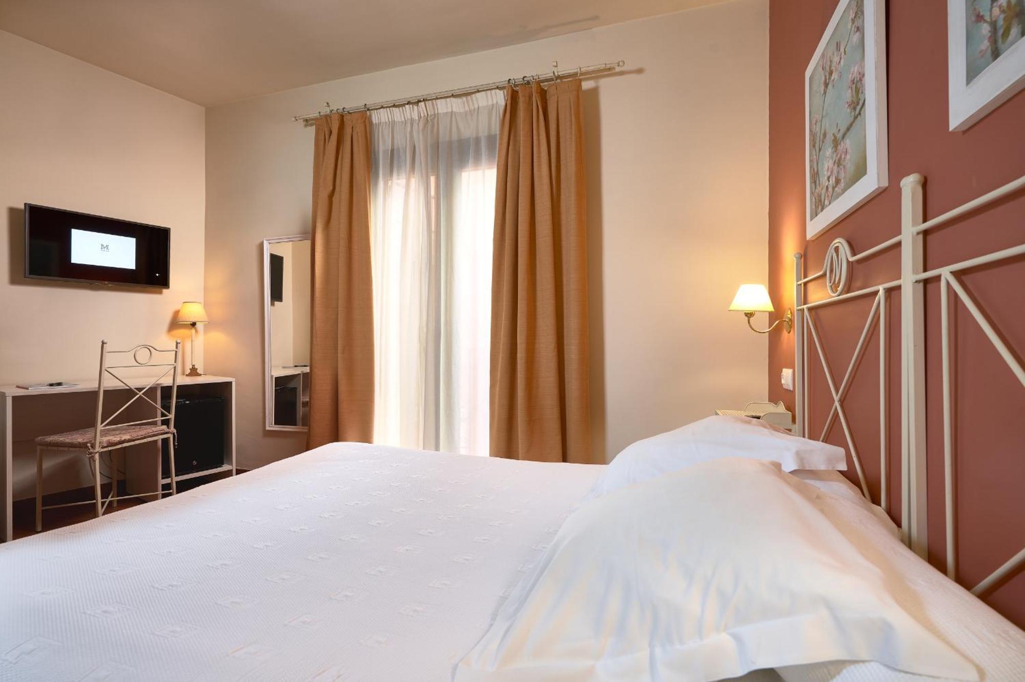 Murillo Hotel 2*