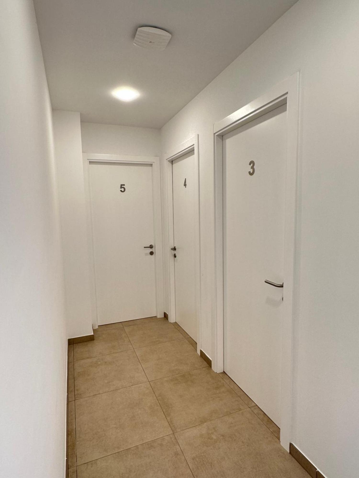 Aparthotel Raquel's - Habitacions I Turistics - Sant Pere Pescador