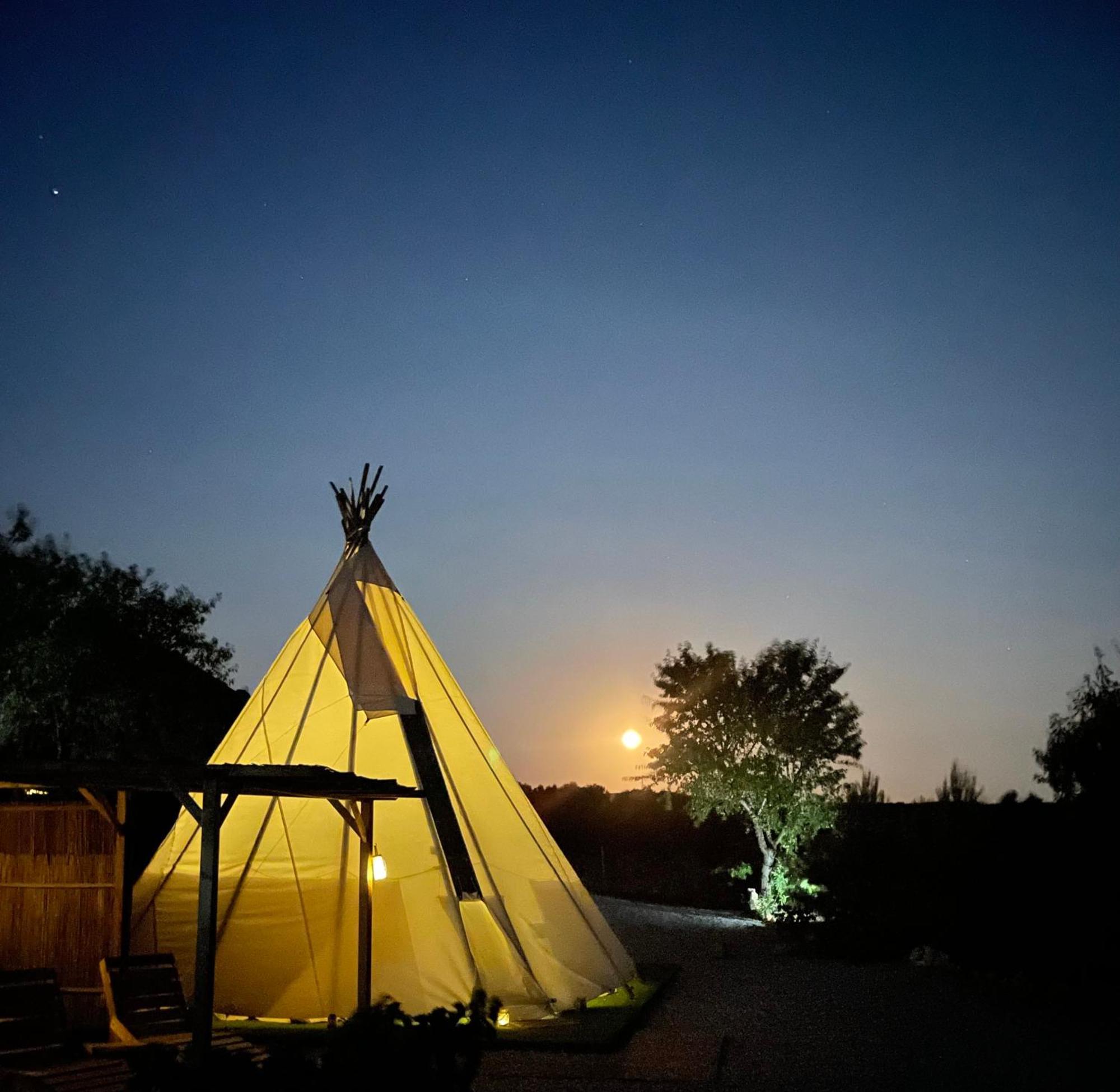 Casa Bella Teepees (adults Only) *
