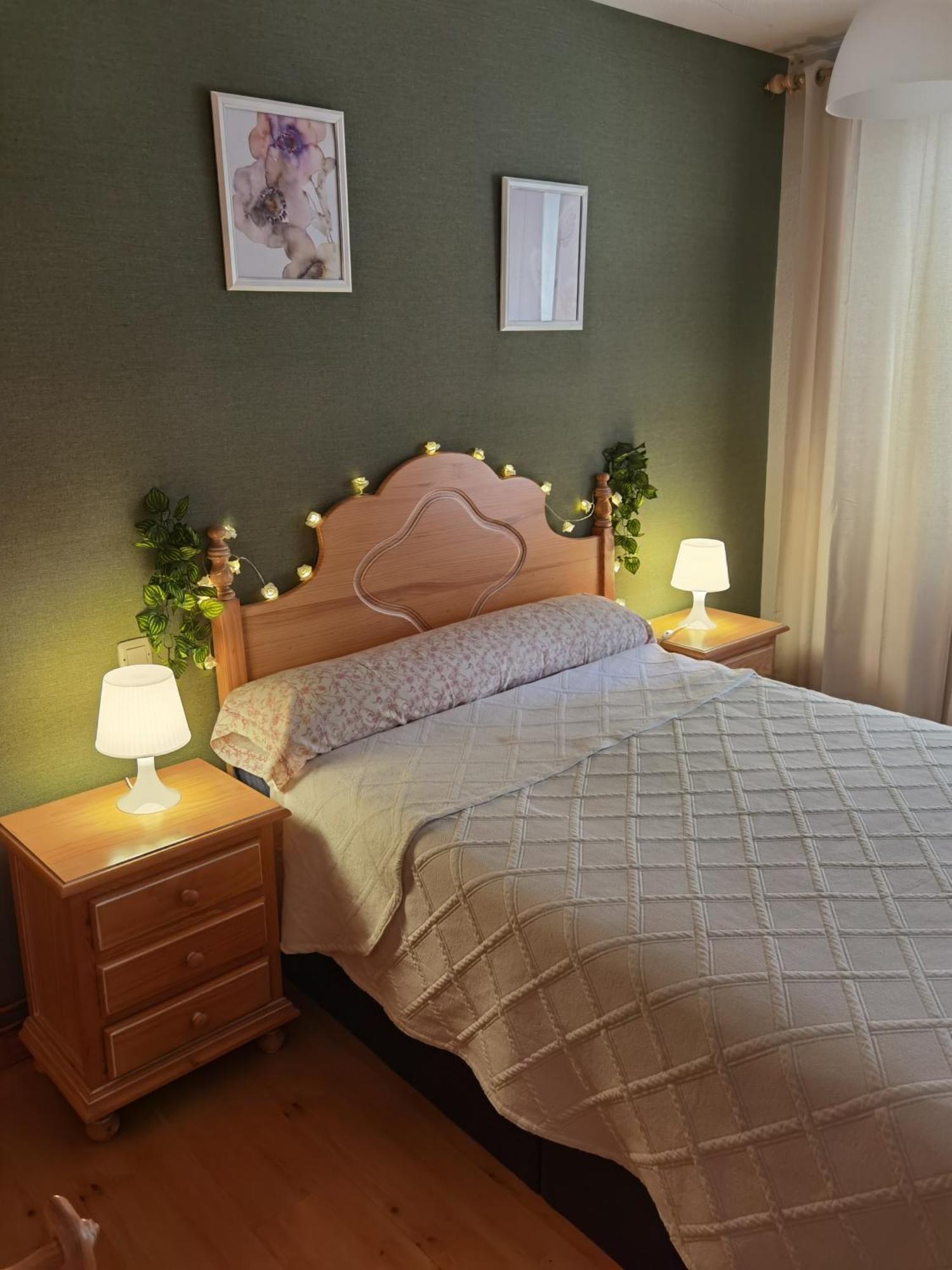 Holiday home Chalet Entero Con Patio *