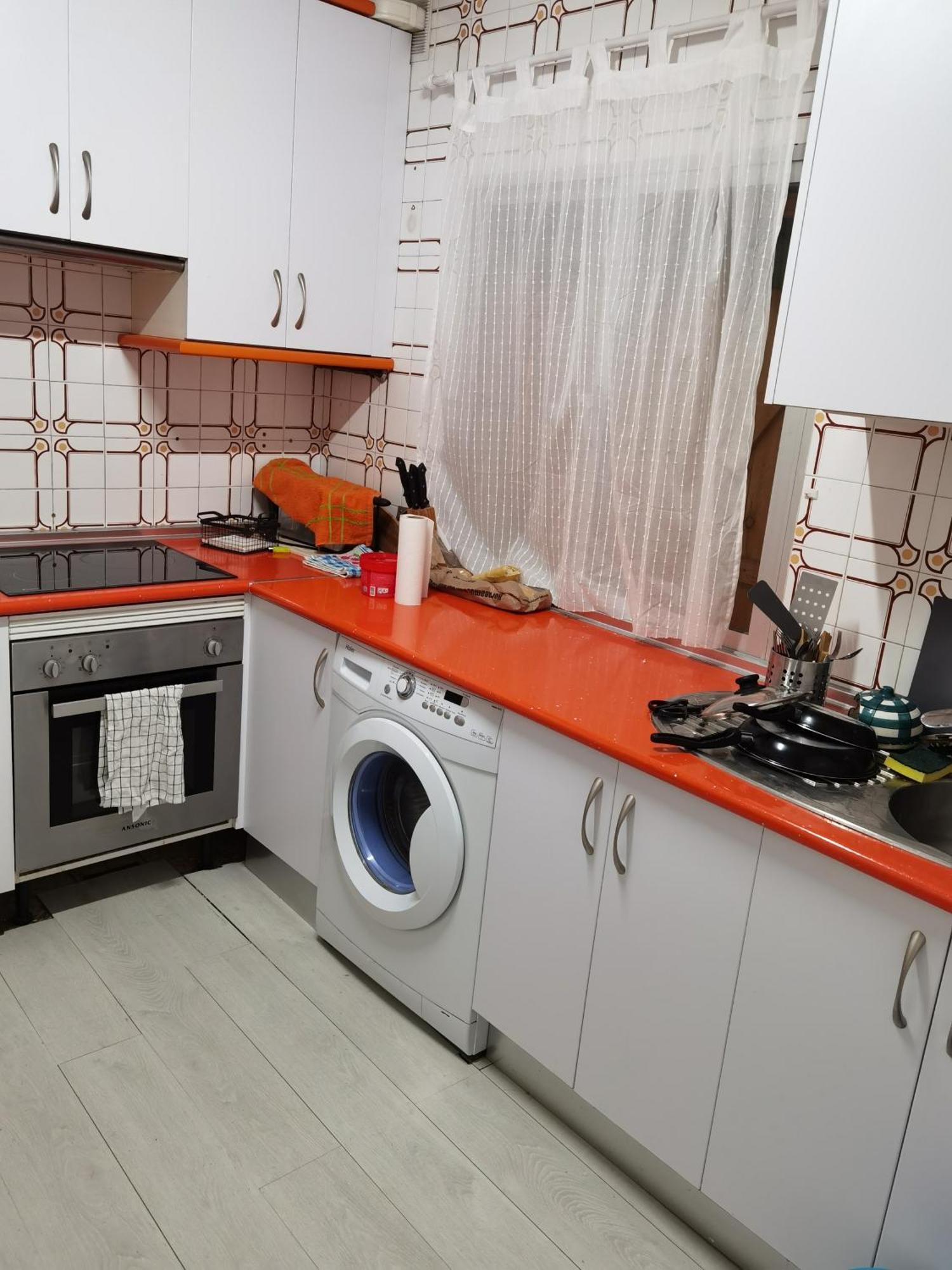 Chalet Entero Con Patio *