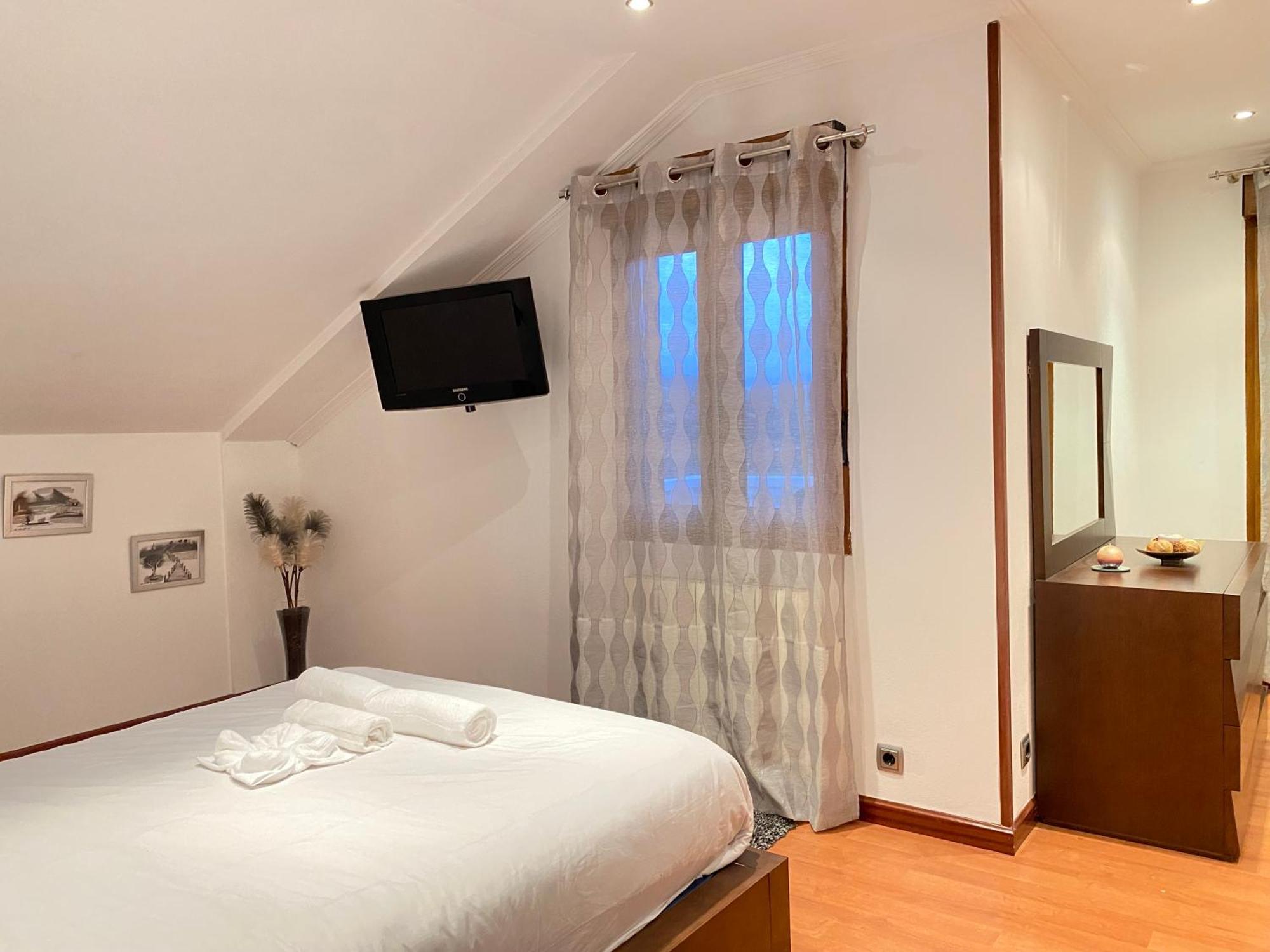 Apartment La Casina Del Rio - Familiar - Piscina - Gimnasio Gijon