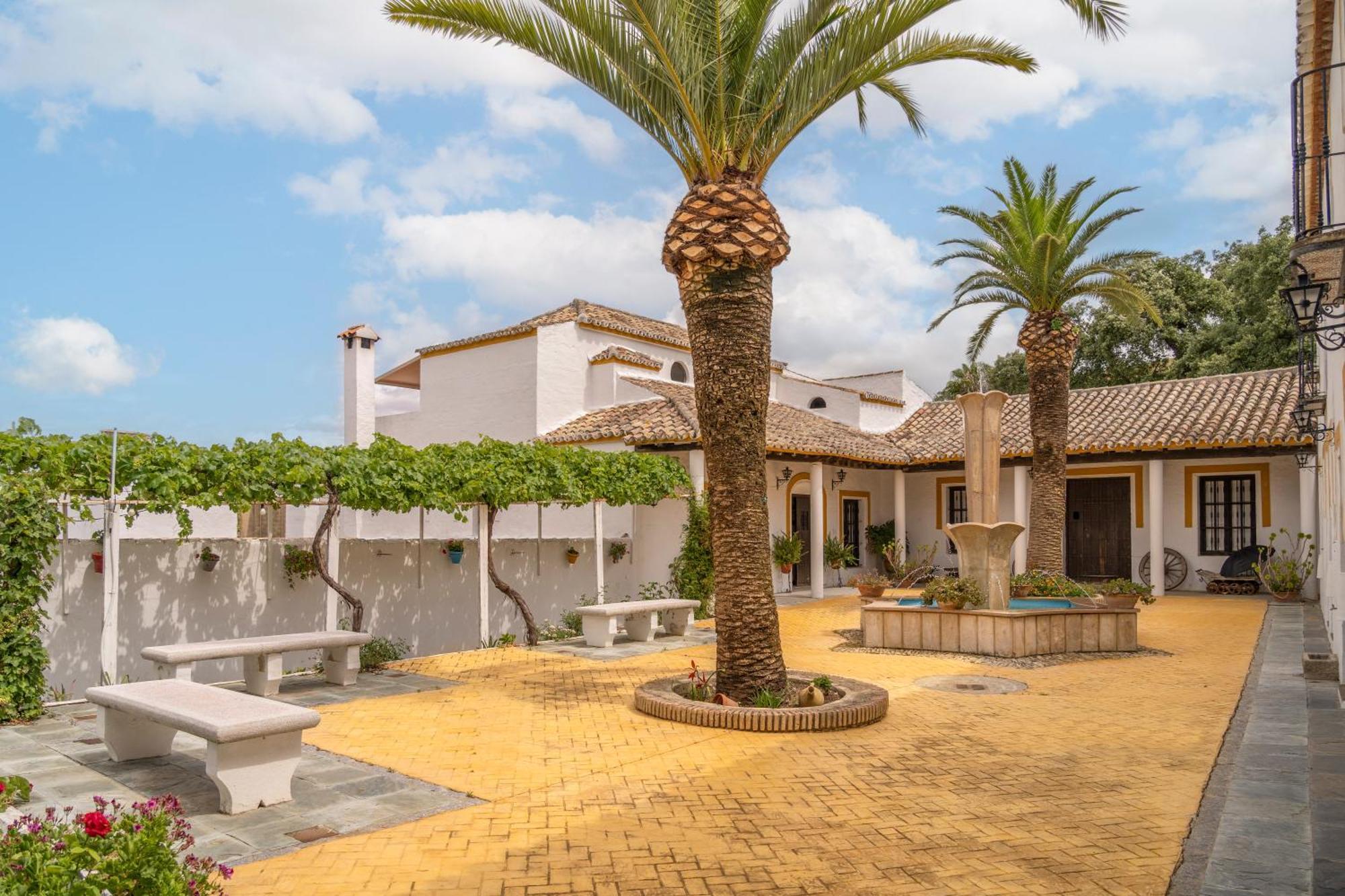 Country house Cortijo Huerta Dorotea *