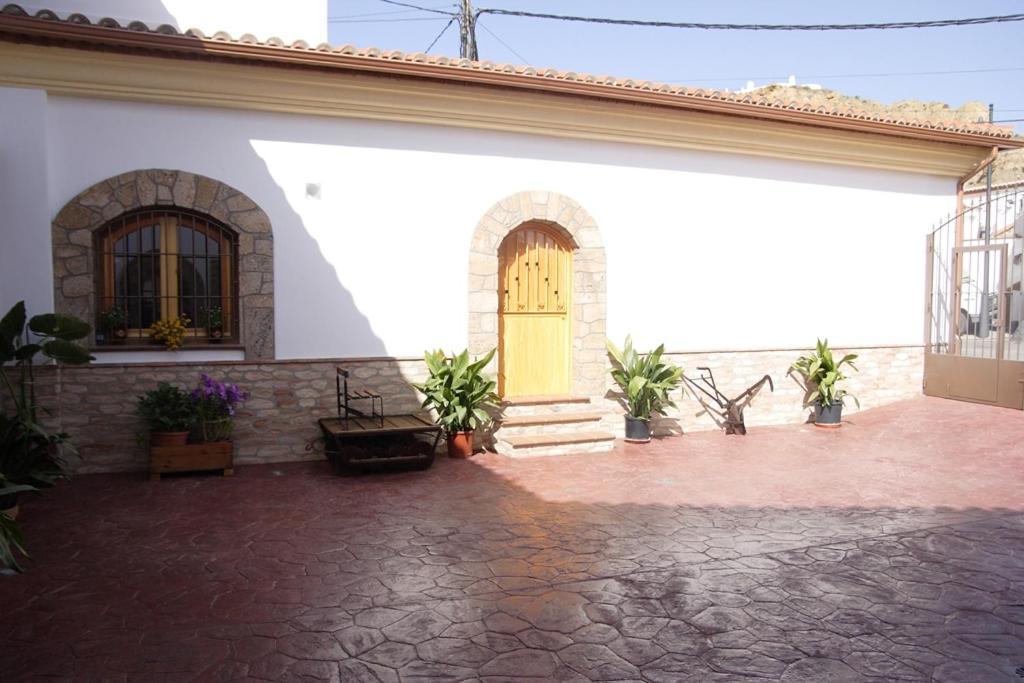 Cuevas Chimeneas Guadix