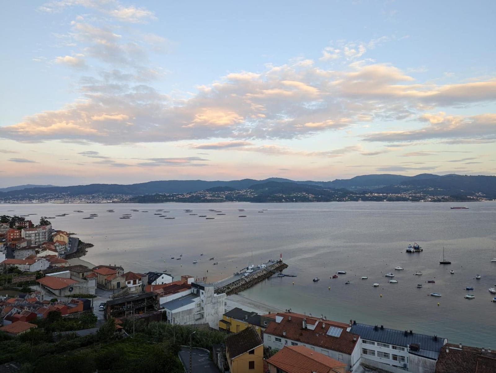 Atico Con Vistas En Raxo