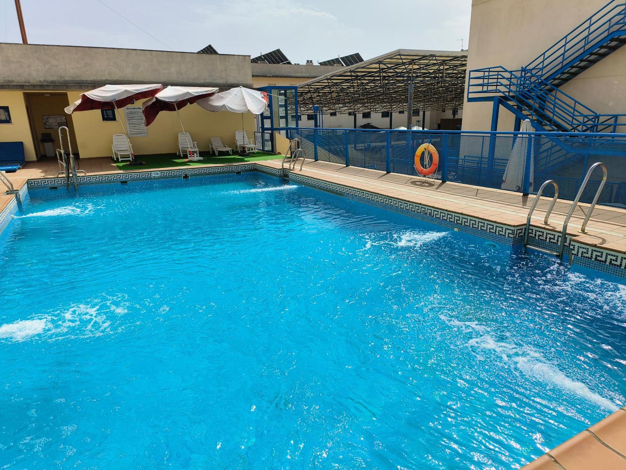 Acceso Sevilla Piscina Moderno Parking Gratis Apartment *