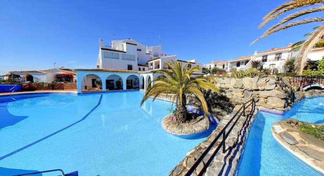 Apartamento Right By The Pool Area In Capistrano Village! *