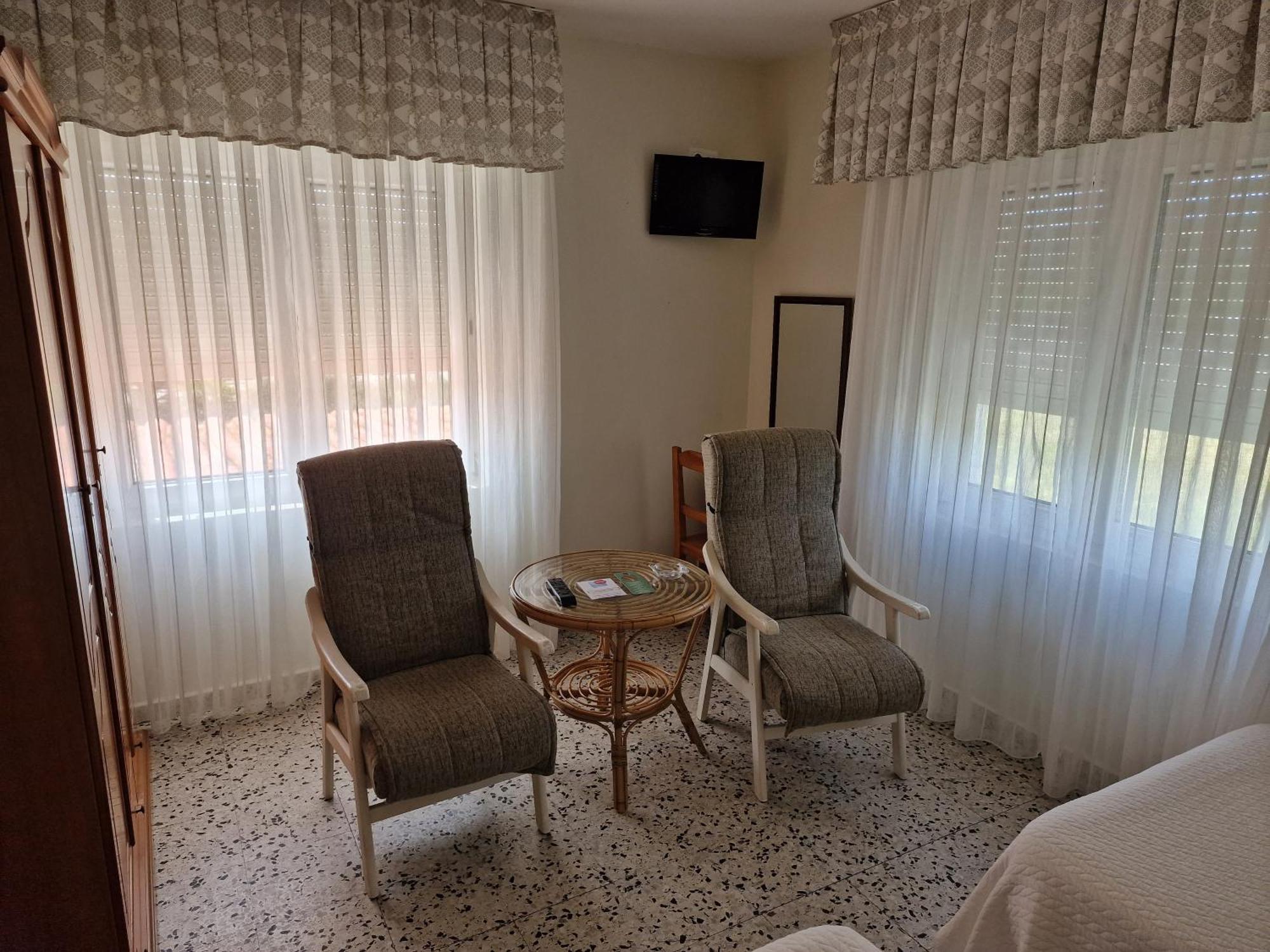 Costa De Hotel 2*