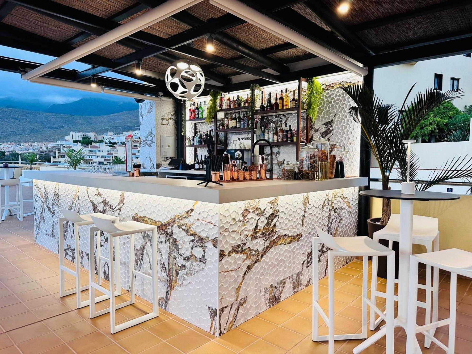 Apartahotel Ramada Residences By Wyndham Tenerife Costa Adeje 3*