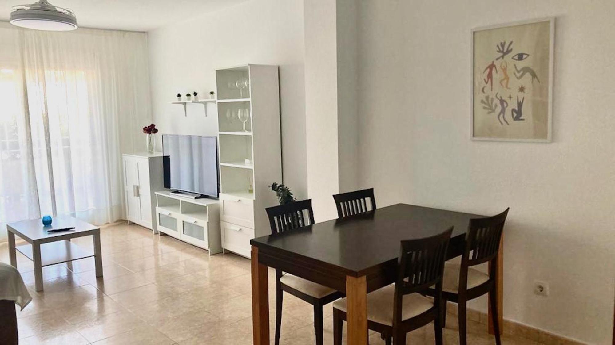 Yucas Apartment