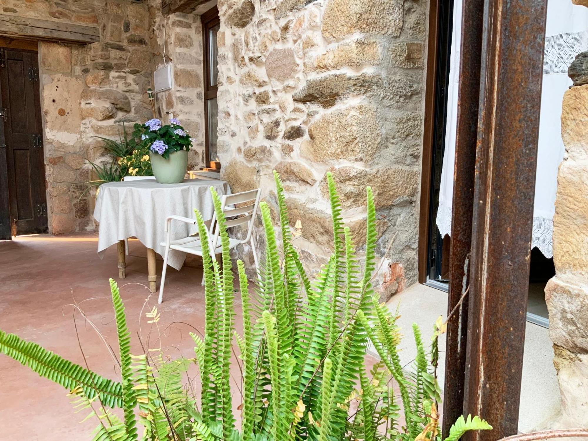 La Grulla Dorada Country house *