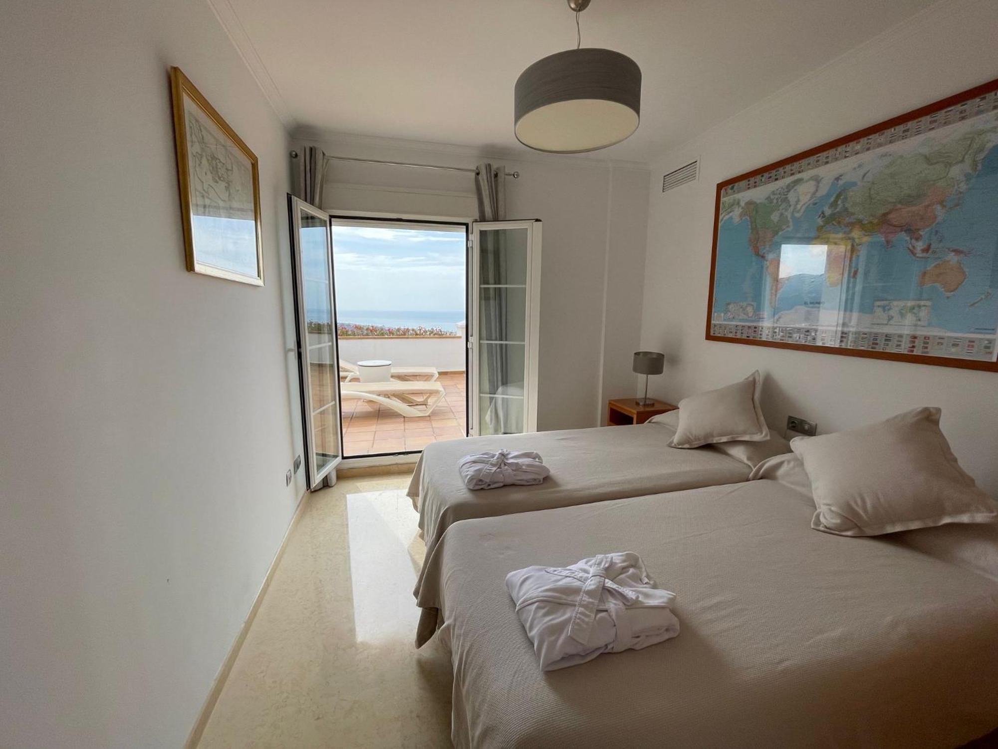 Venus // La Zenaida Luxury *