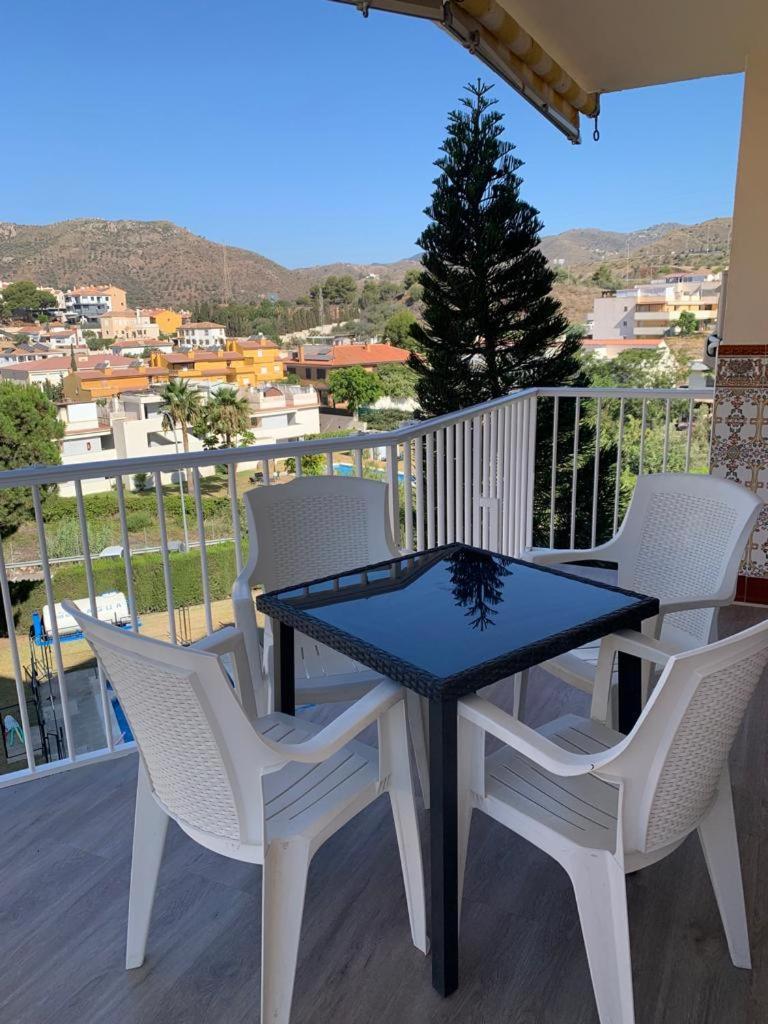 Sunny La Cala Del Moral