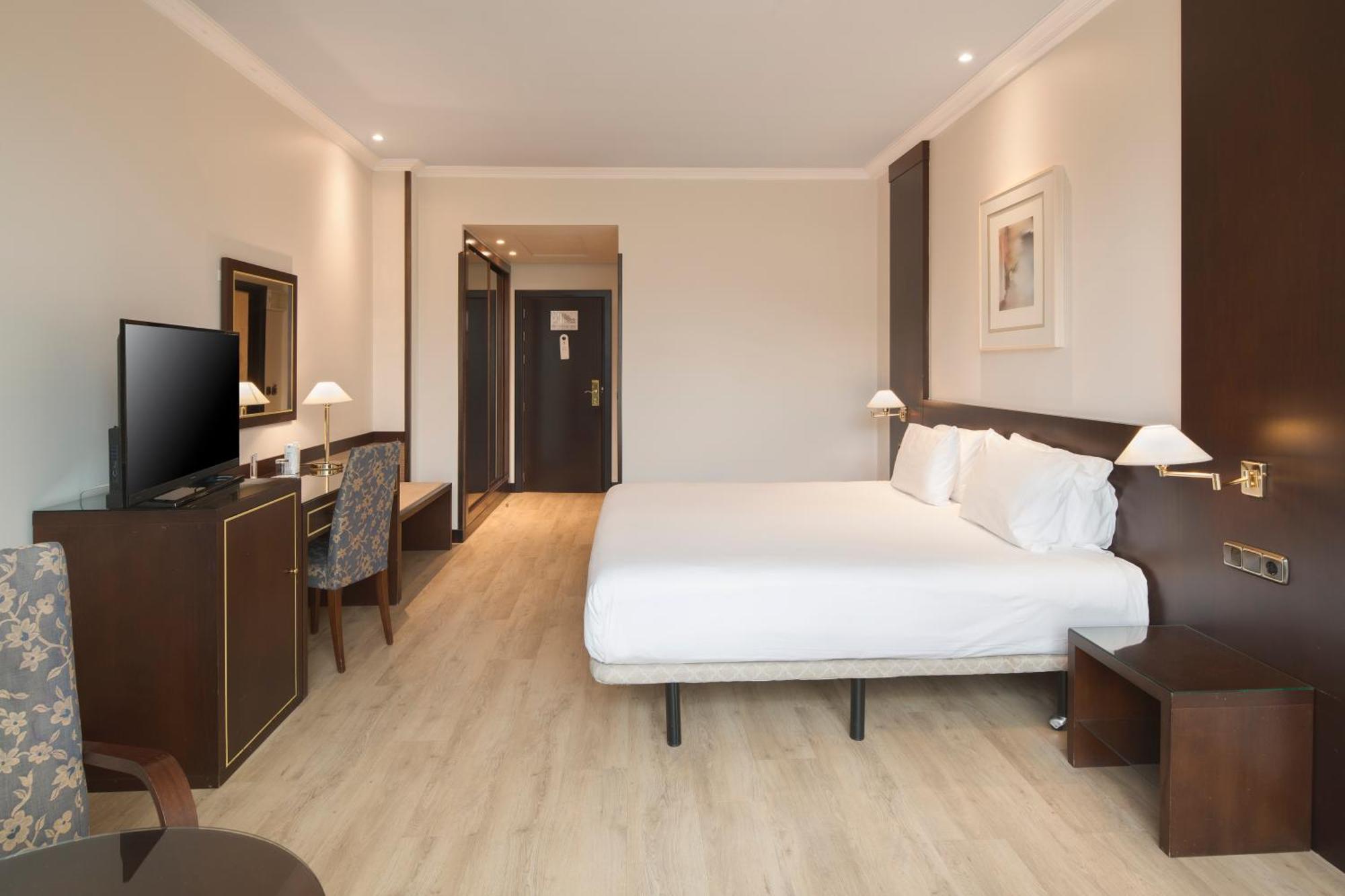 Hotel Exe Centro 4*